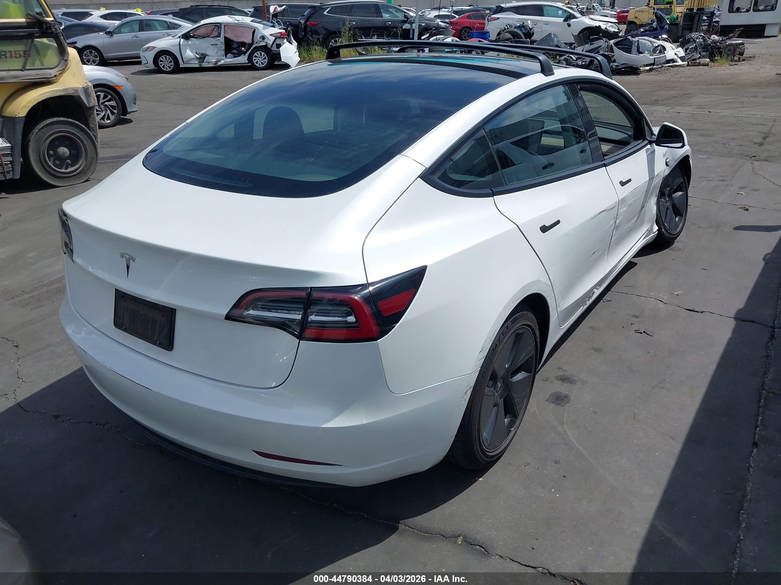 TESLA MODEL image 4