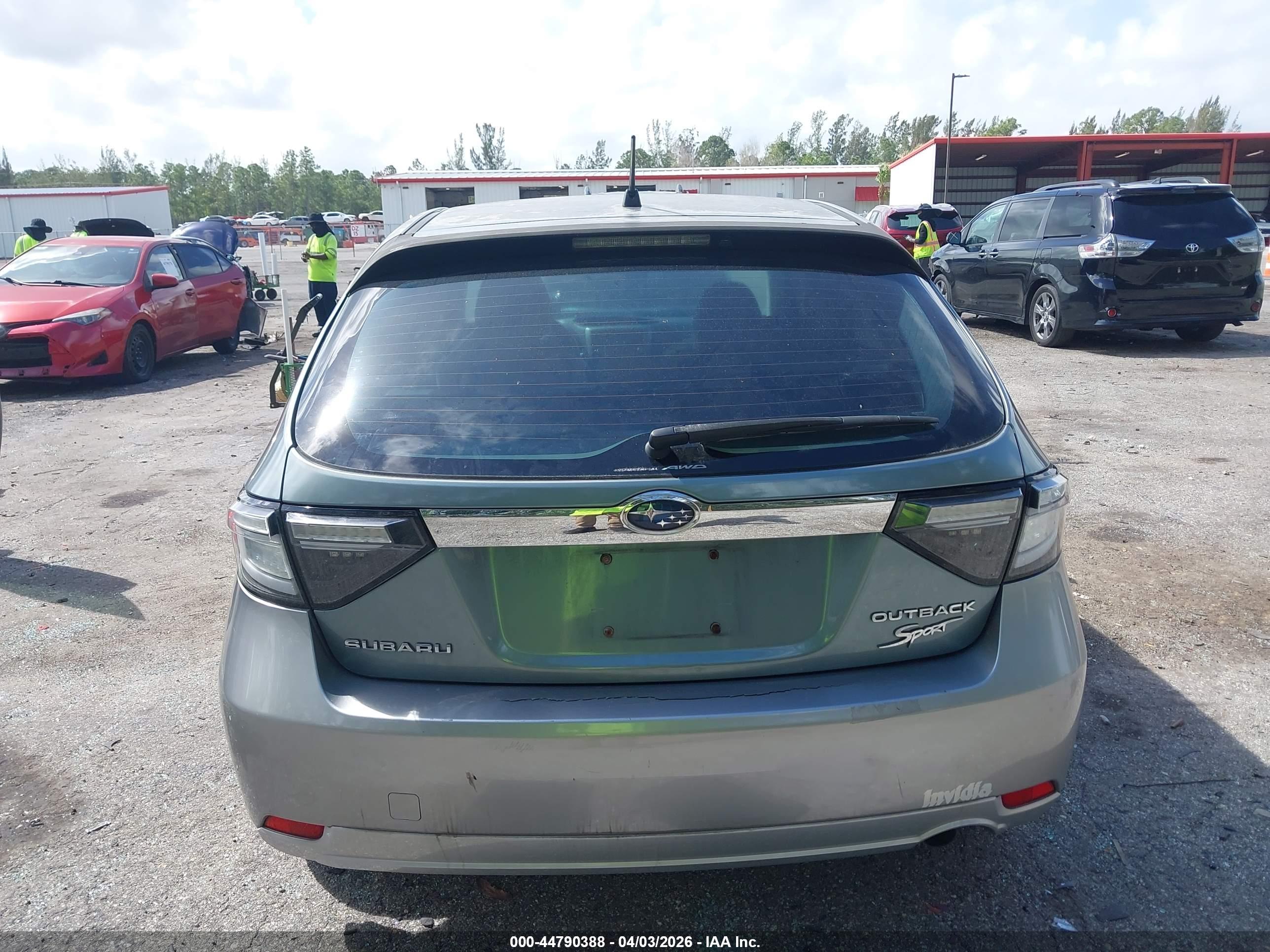 SUBARU IMPREZA image 6