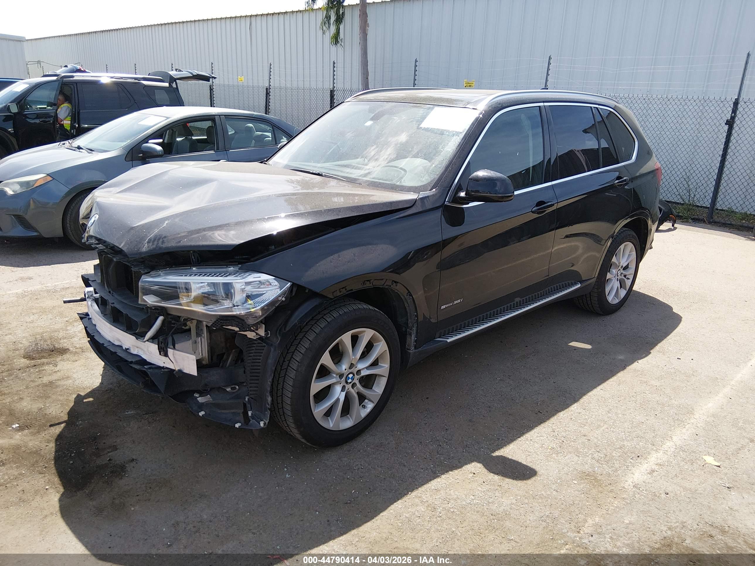 BMW X5 image 2
