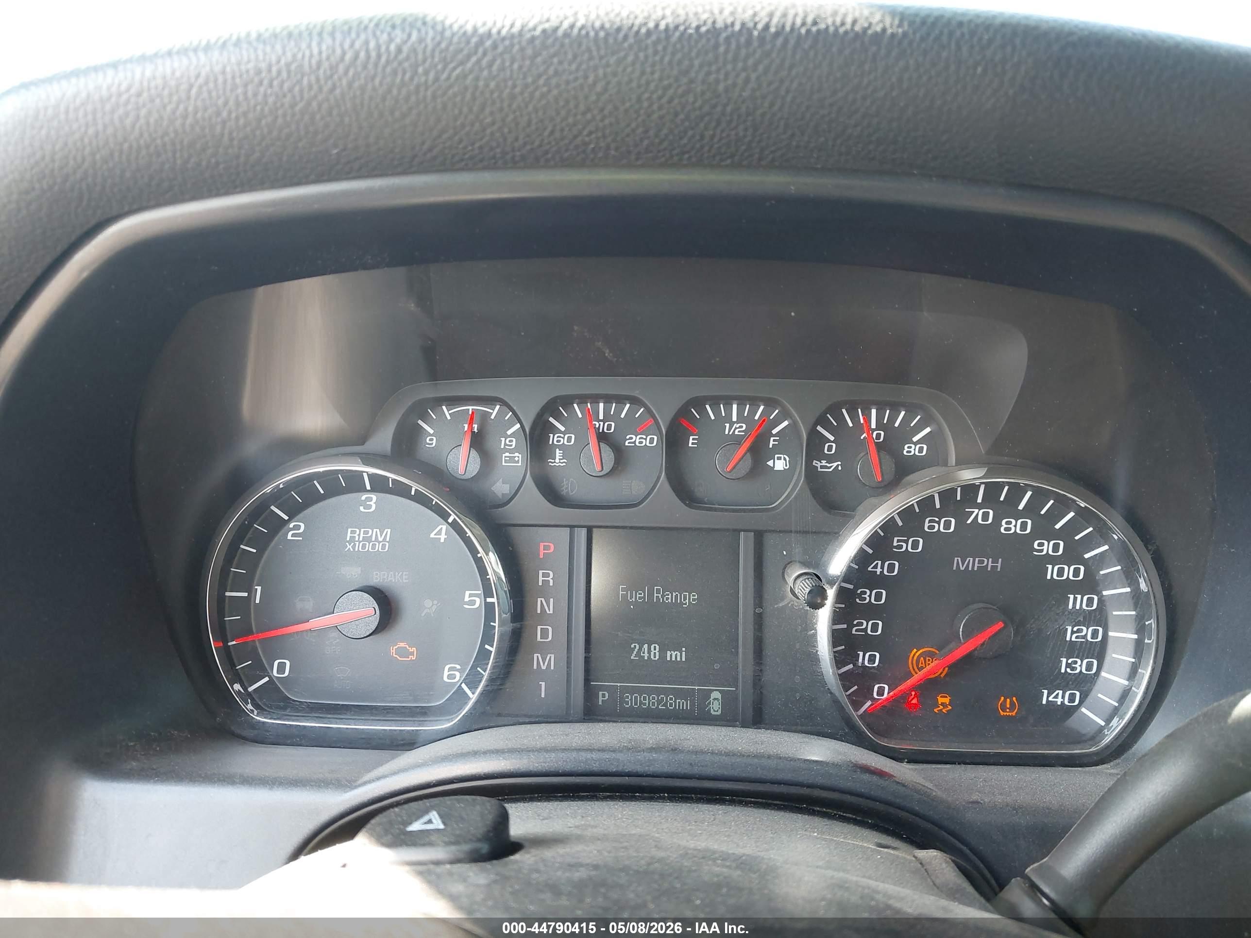 CHEVROLET SILVERADO image 7