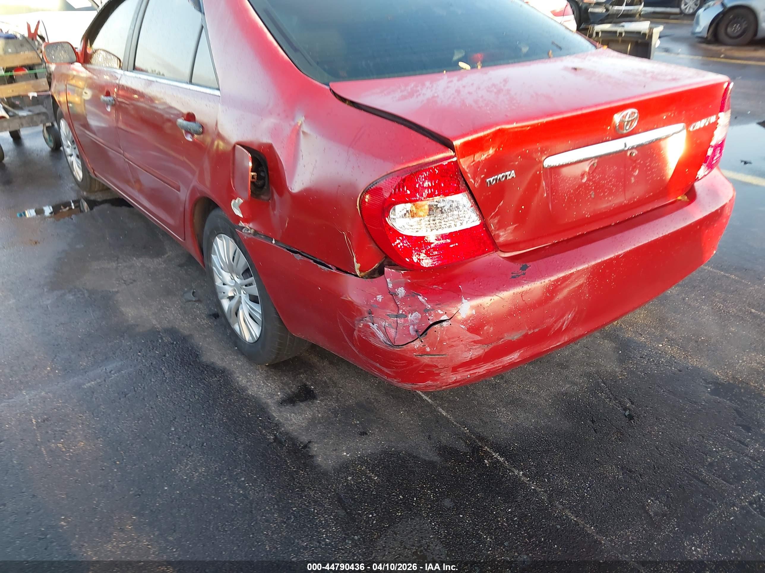 TOYOTA CAMRY image 6