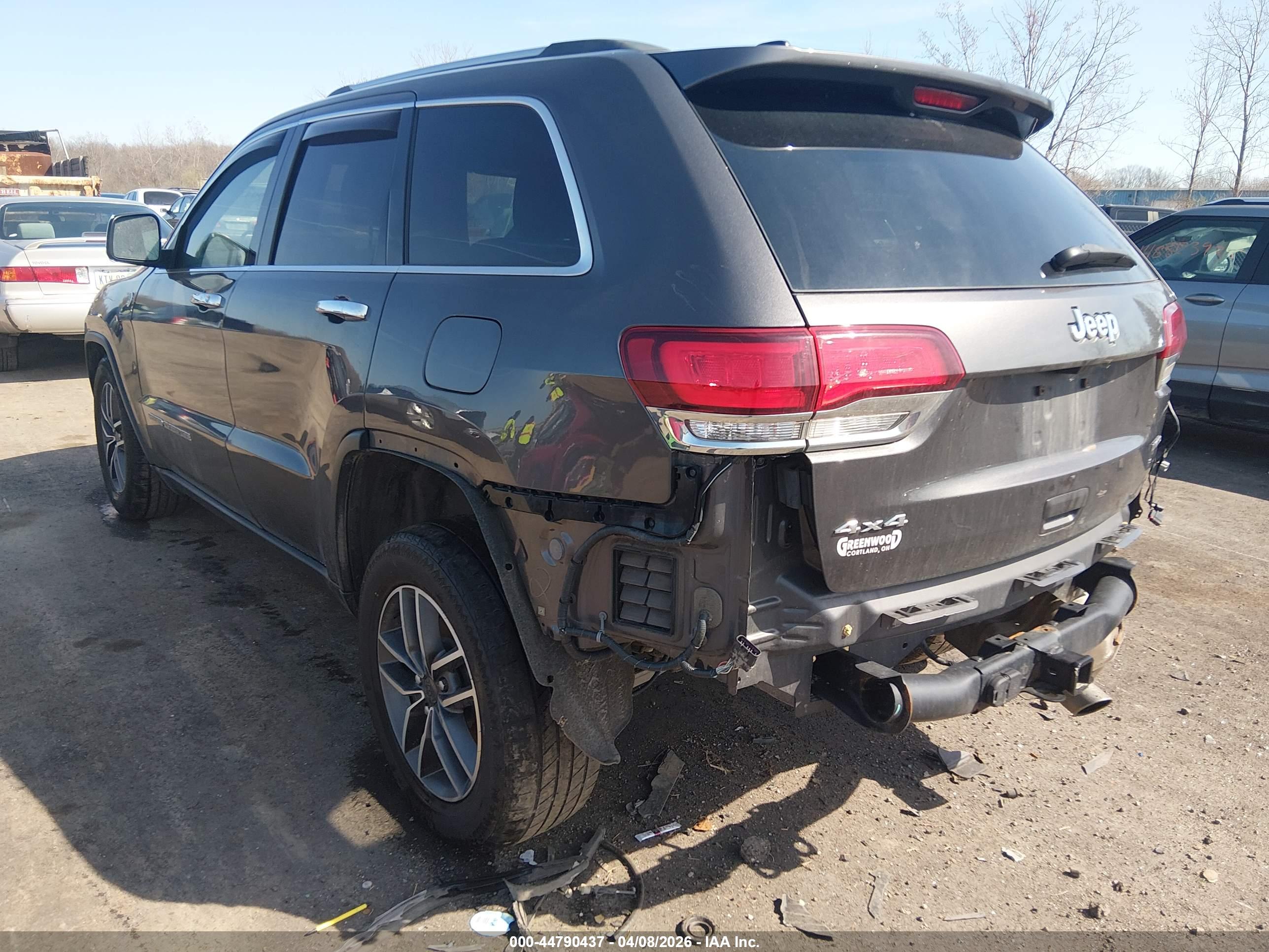 JEEP GRAND image 3