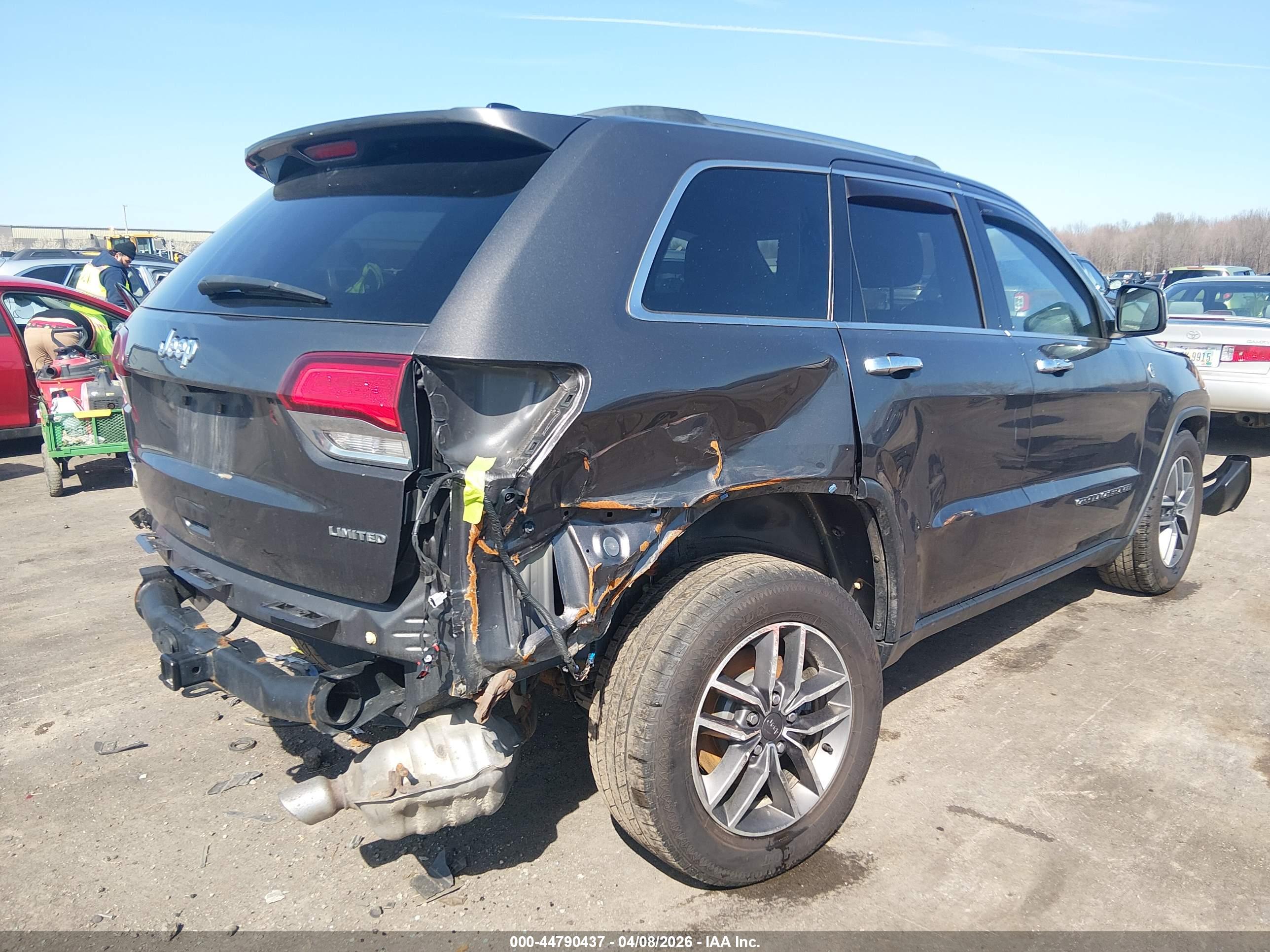JEEP GRAND image 4