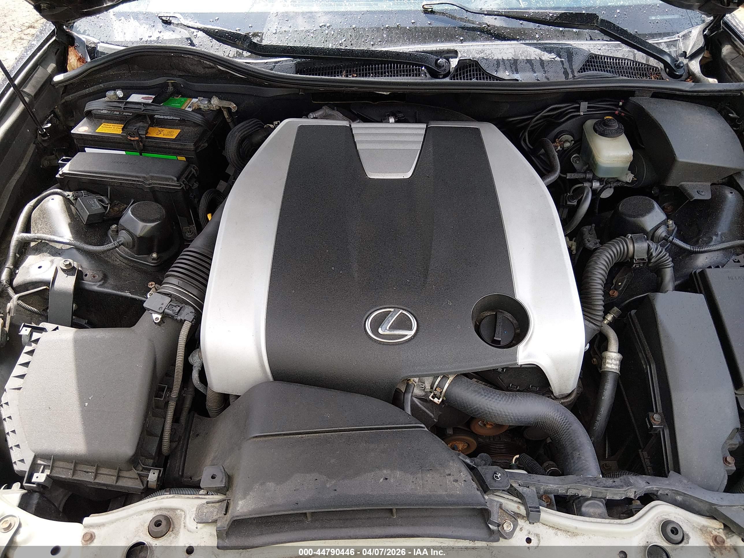 LEXUS GS image 10