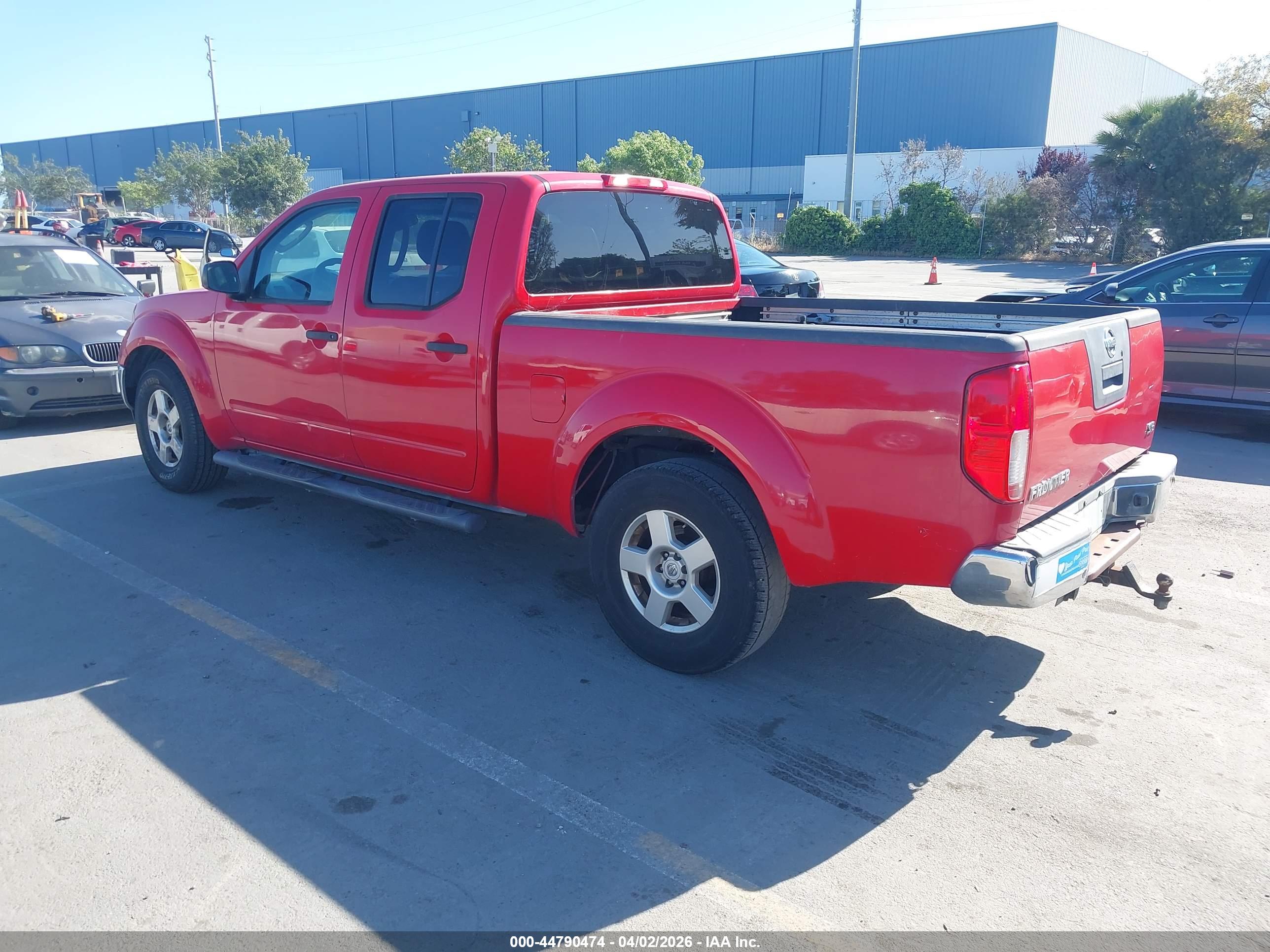 NISSAN FRONTIER image 3