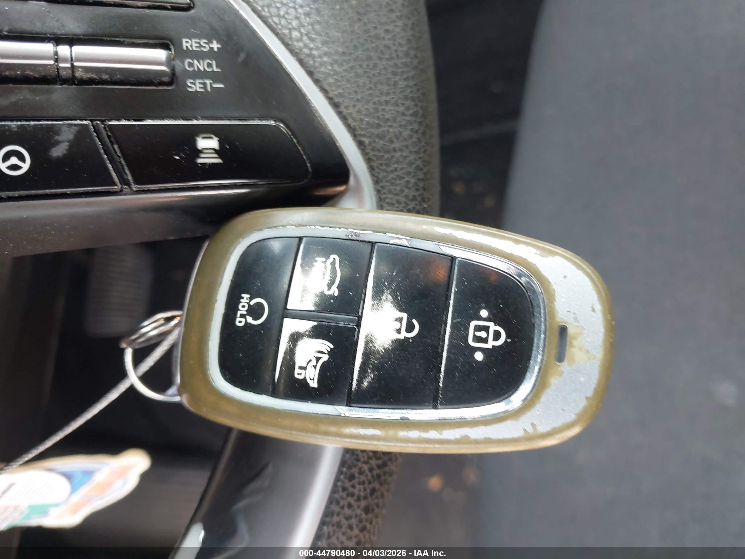 HYUNDAI SONATA image 11