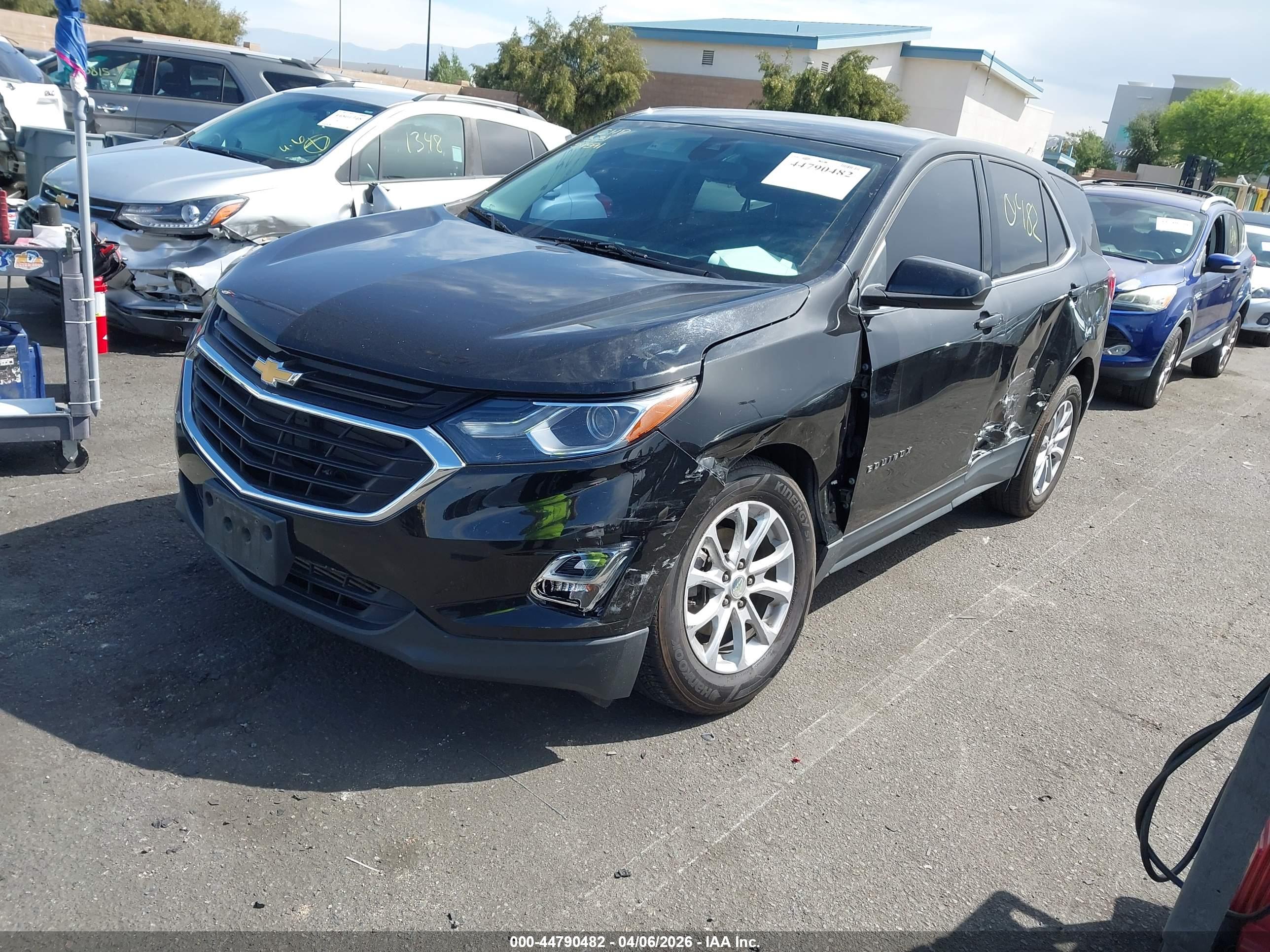 CHEVROLET EQUINOX image 2