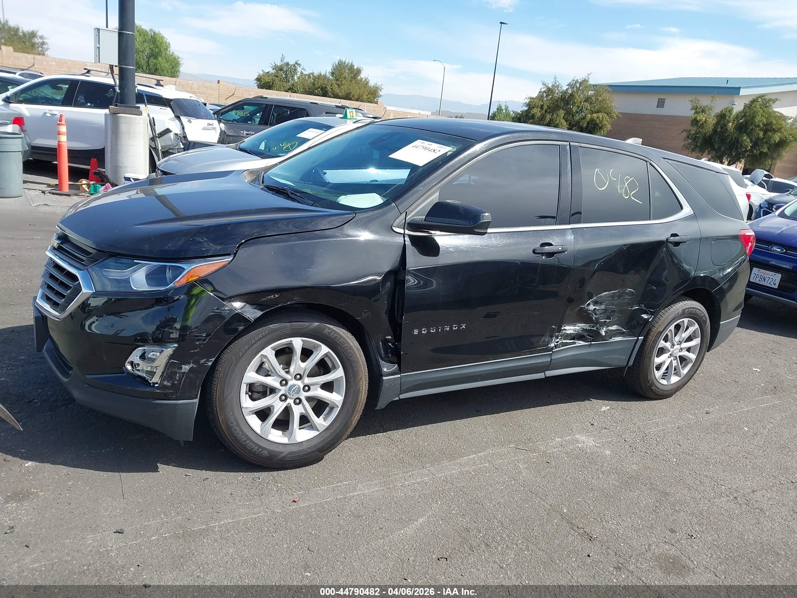 CHEVROLET EQUINOX image 6