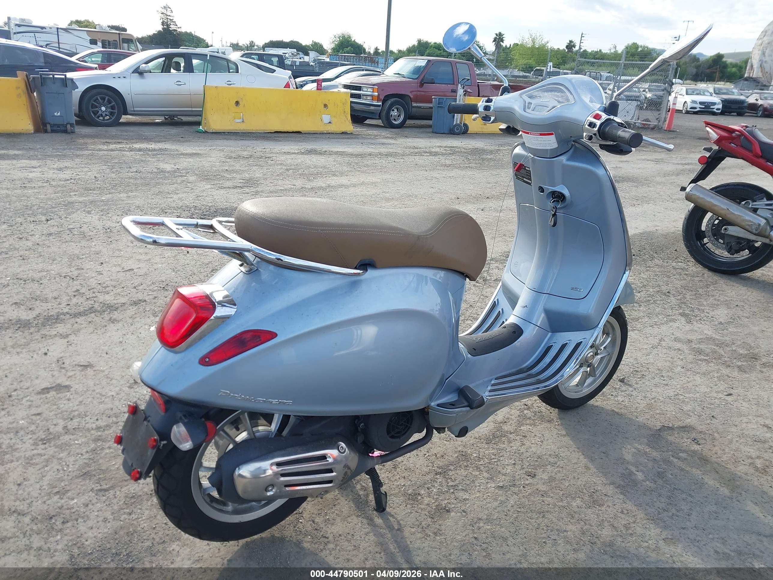 VESPA PRIMAVERA/SPRINT image 4