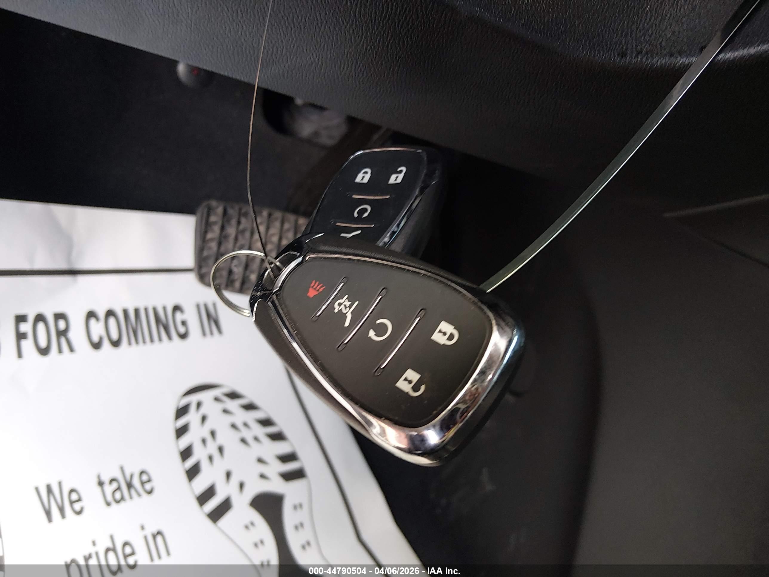 CHEVROLET EQUINOX image 11
