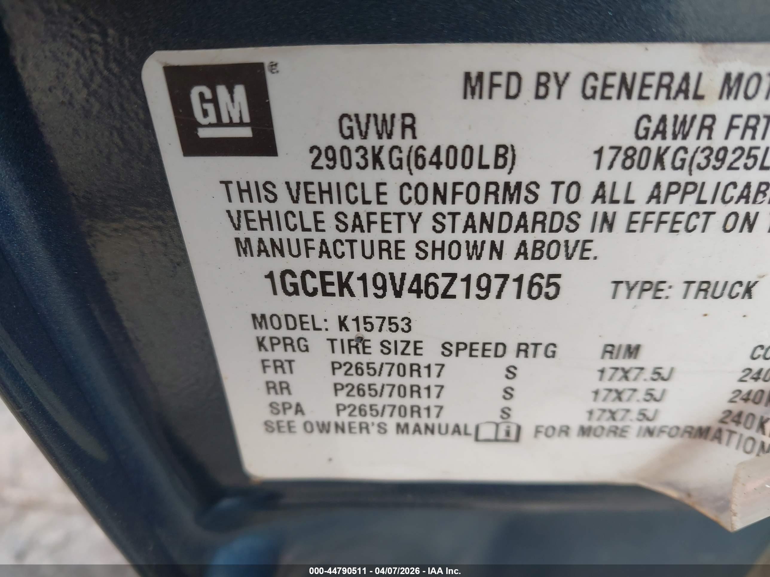 CHEVROLET SILVERADO image 9