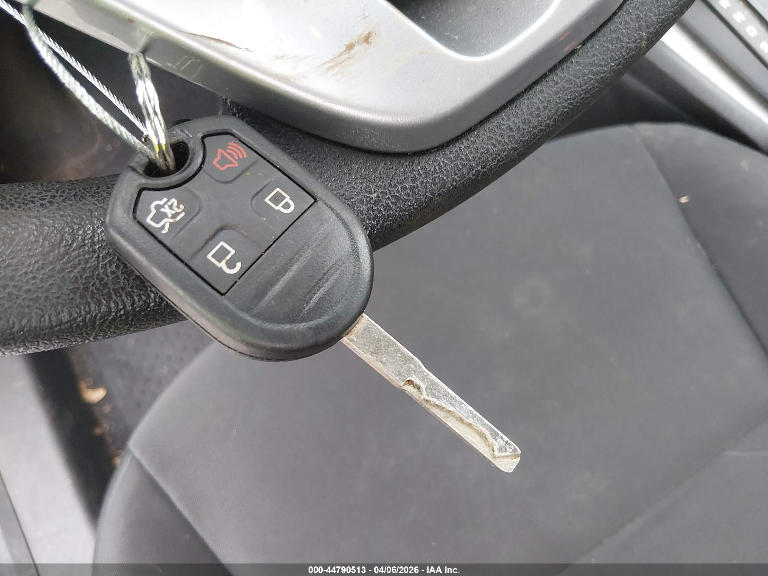 FORD FIESTA image 11