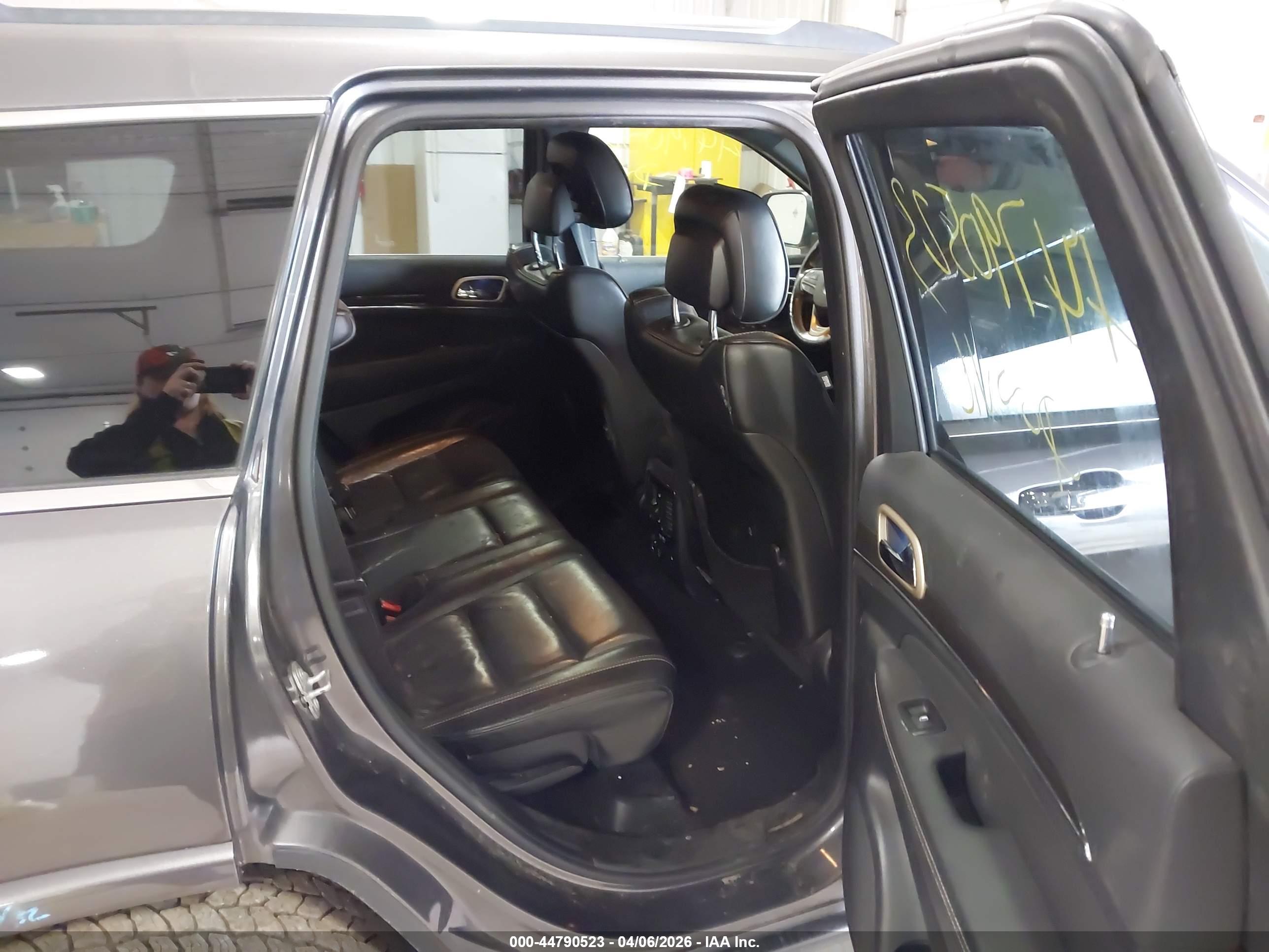 JEEP GRAND image 8