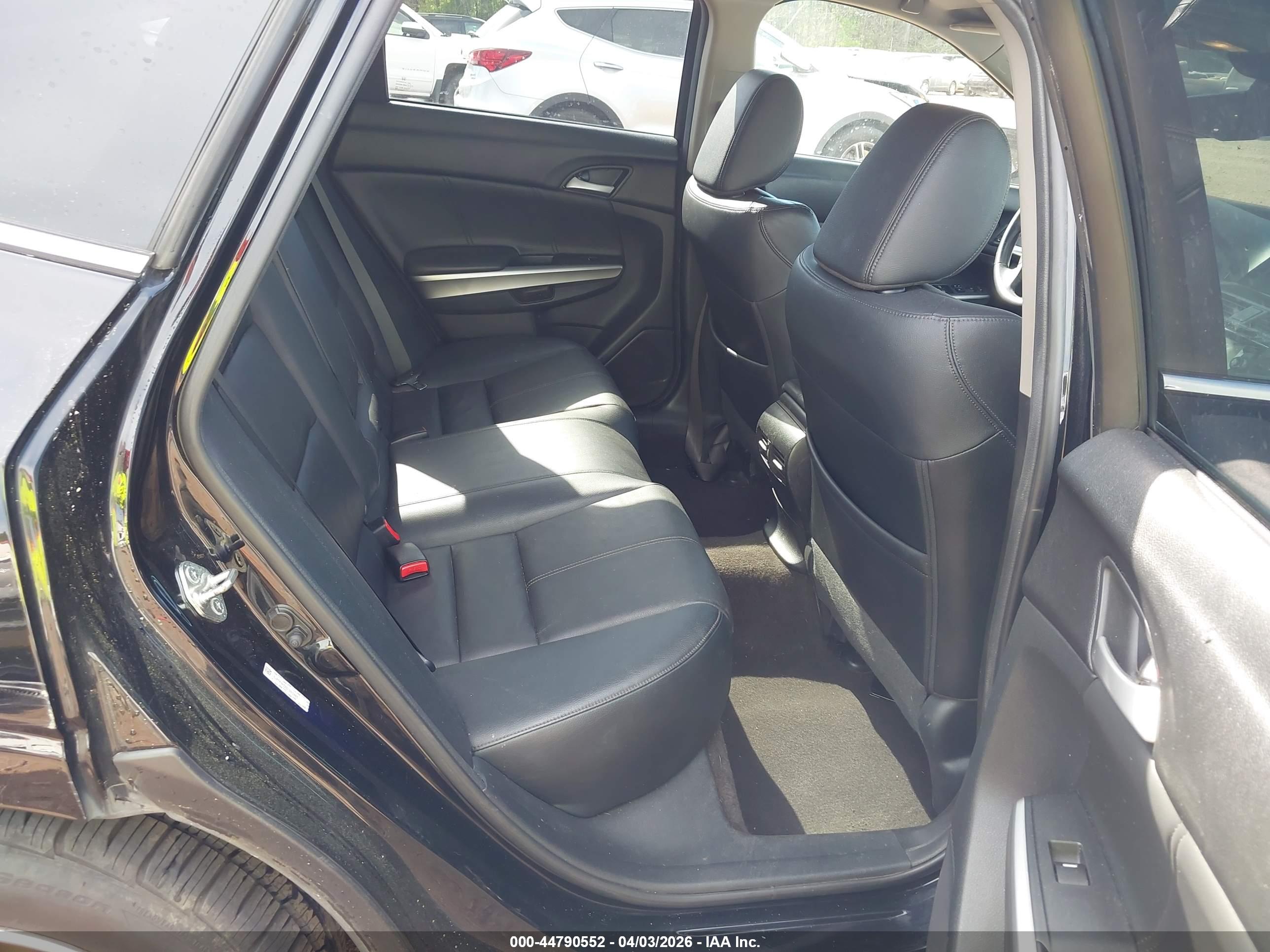 HONDA CROSSTOUR image 8
