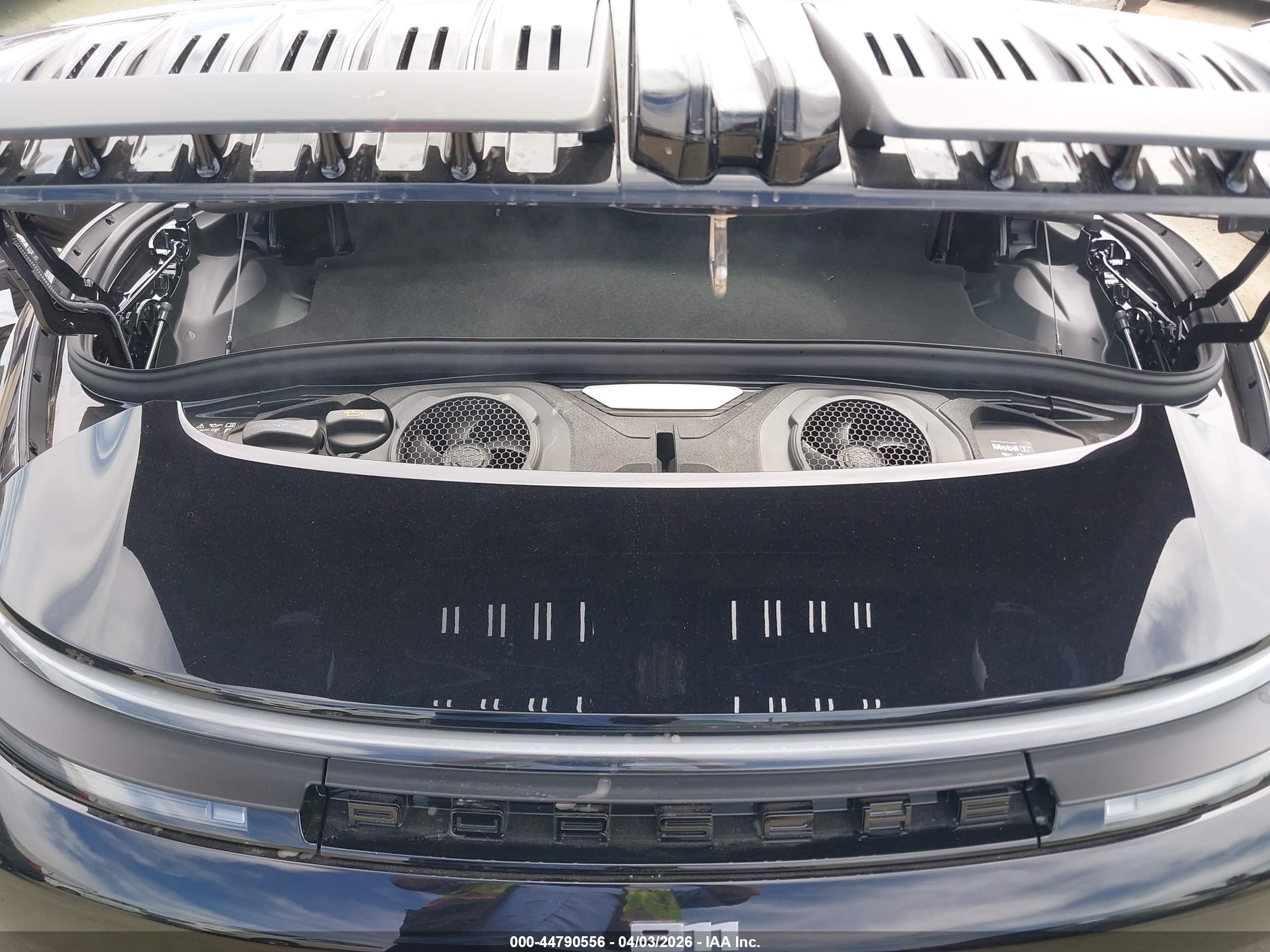 PORSCHE 911 image 10