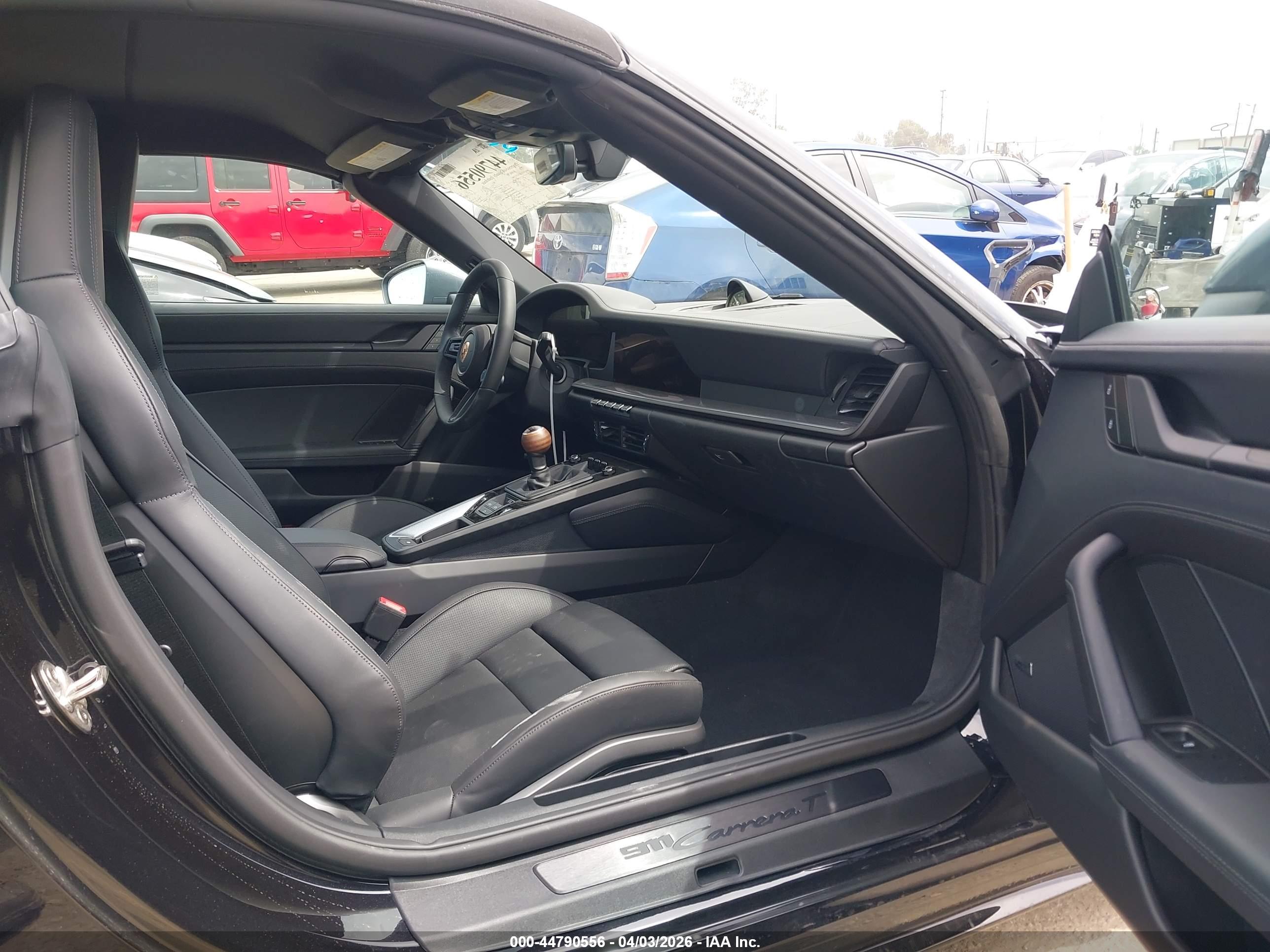 PORSCHE 911 image 5