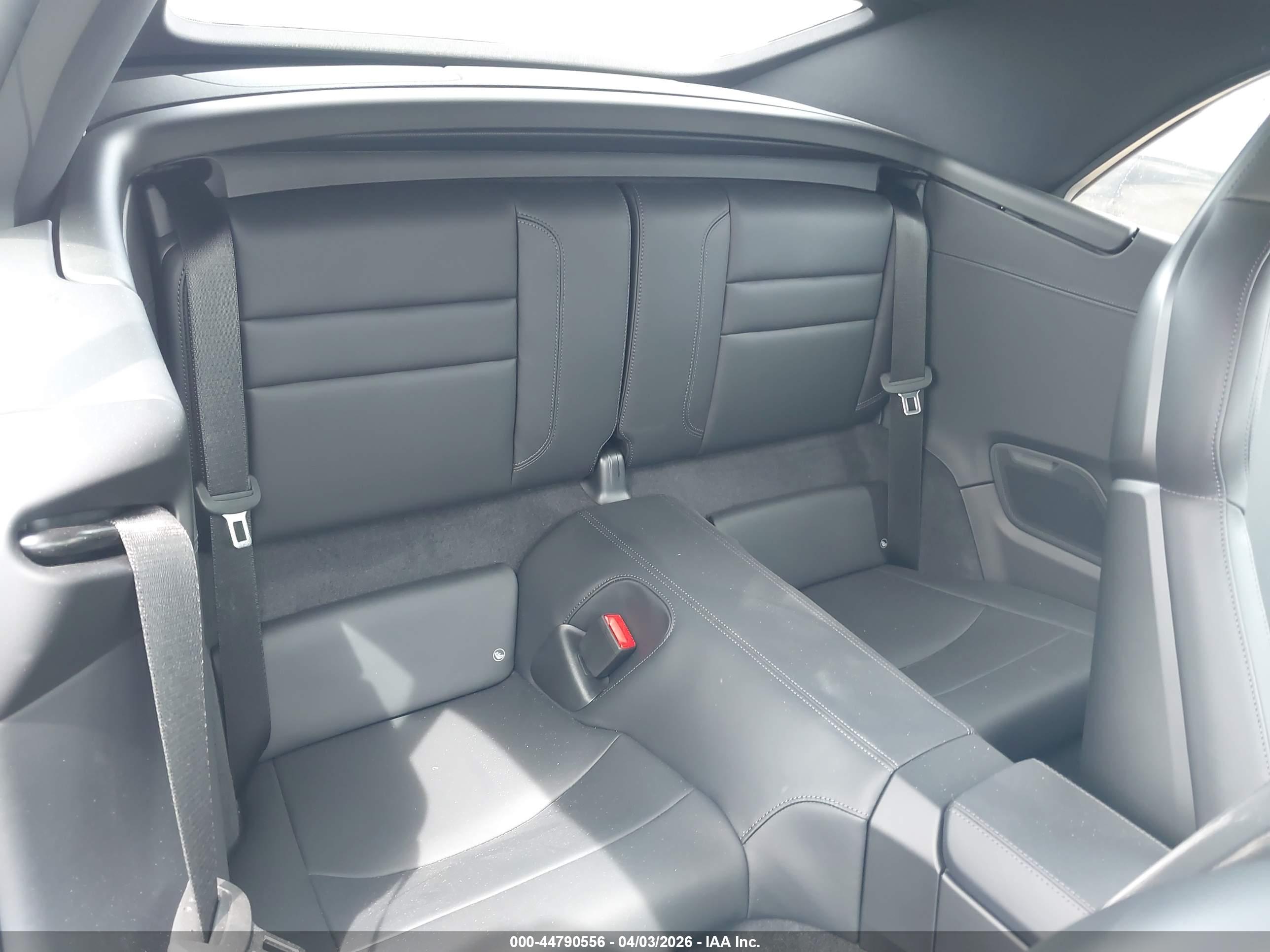 PORSCHE 911 image 8