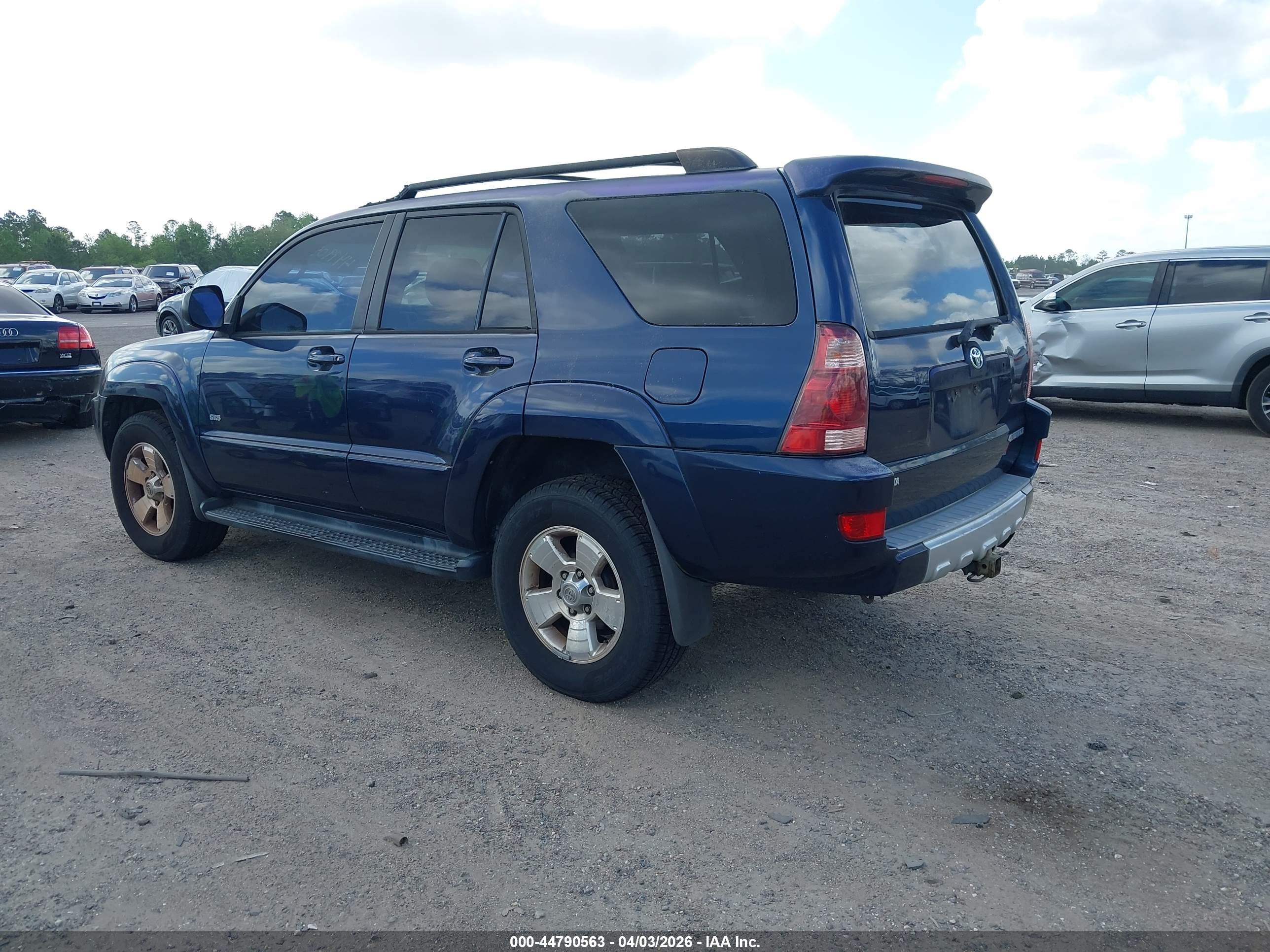 TOYOTA 4RUNNER image 3