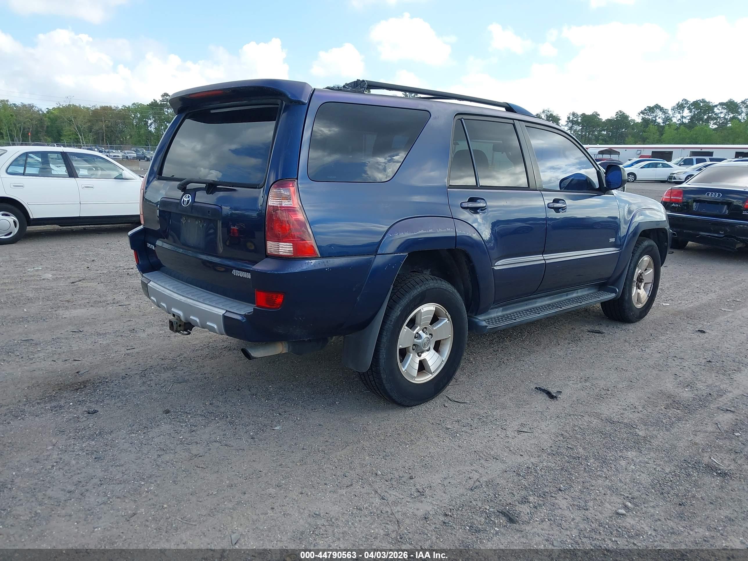 TOYOTA 4RUNNER image 4