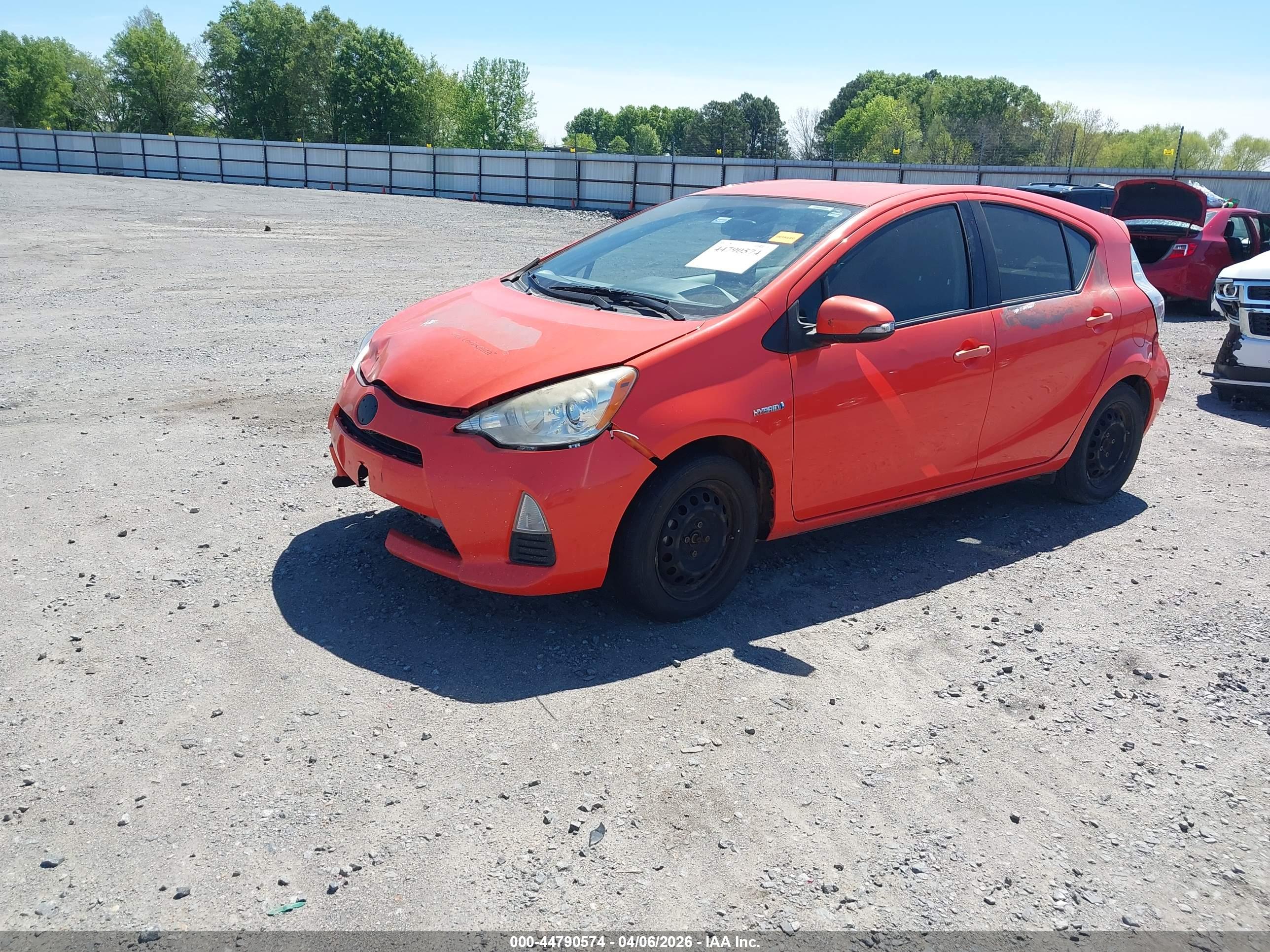 TOYOTA PRIUS image 2