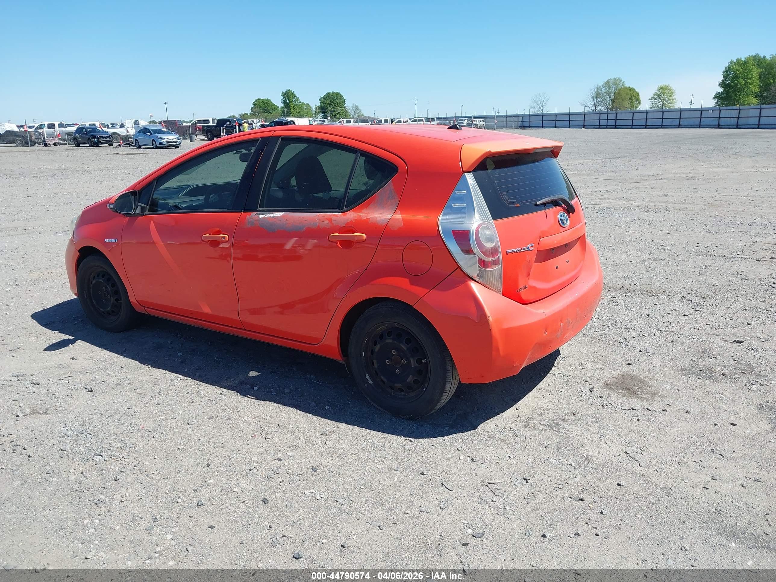 TOYOTA PRIUS image 3