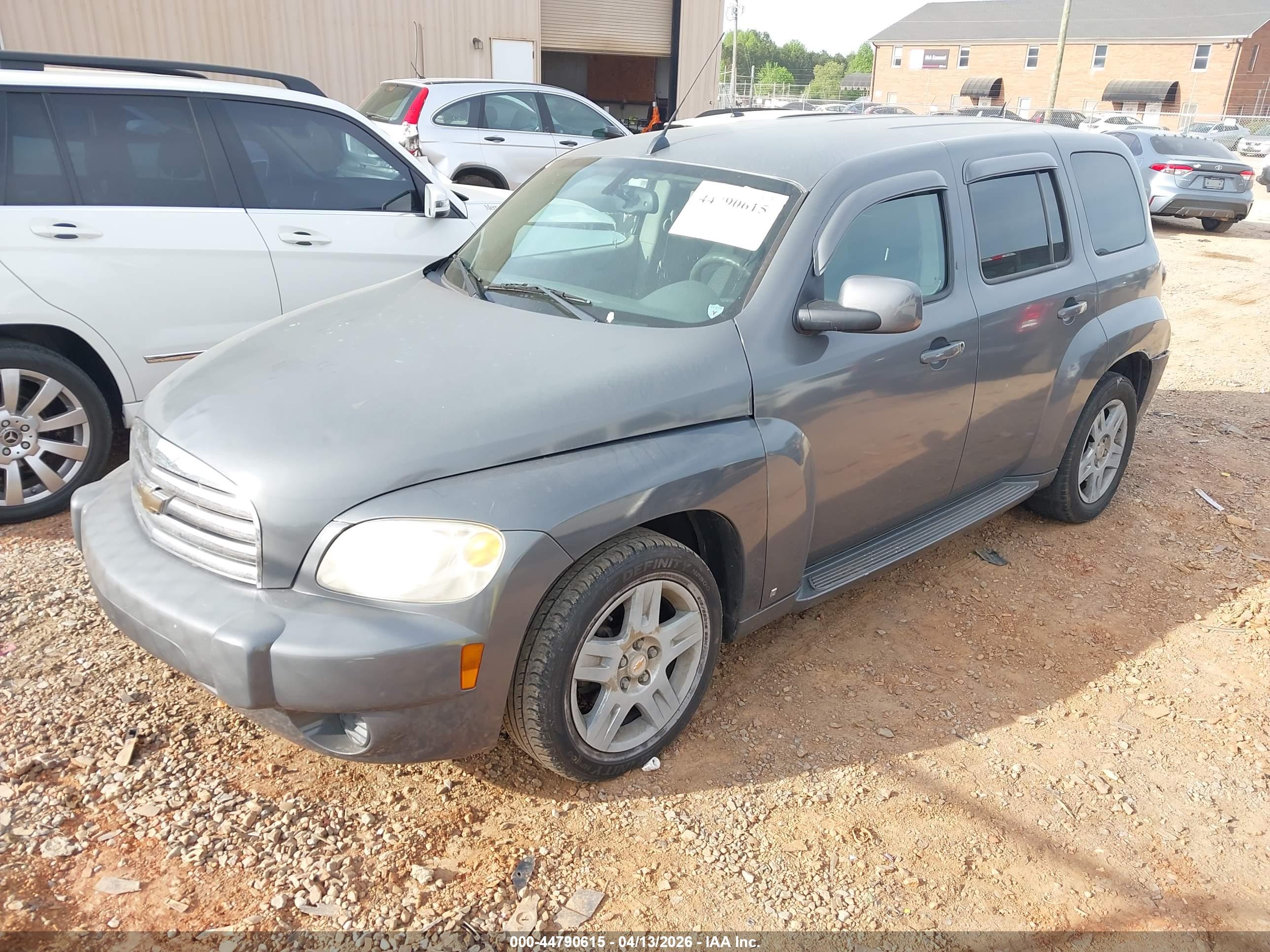 CHEVROLET HHR image 2