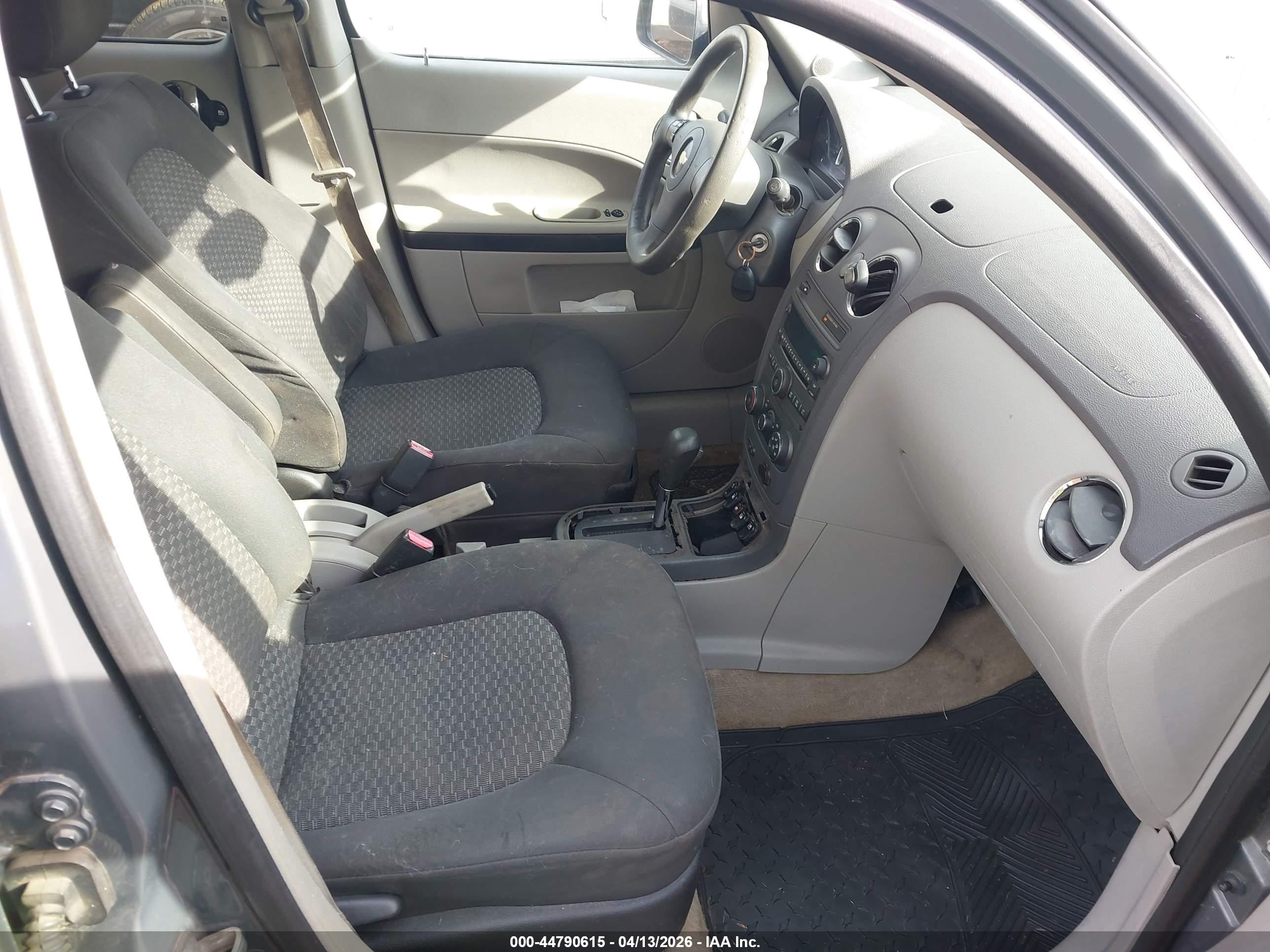 CHEVROLET HHR image 5