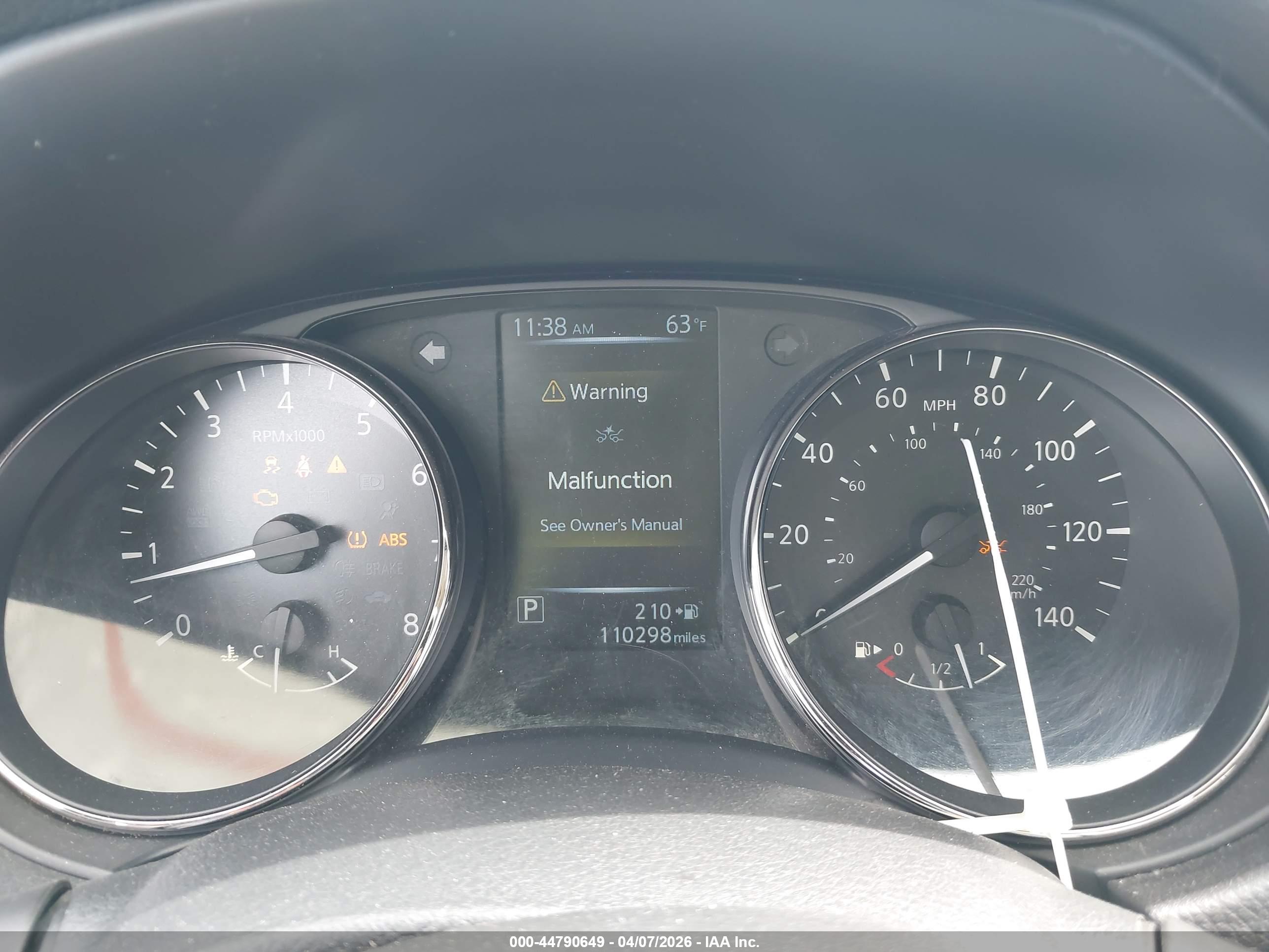 NISSAN ROGUE image 7