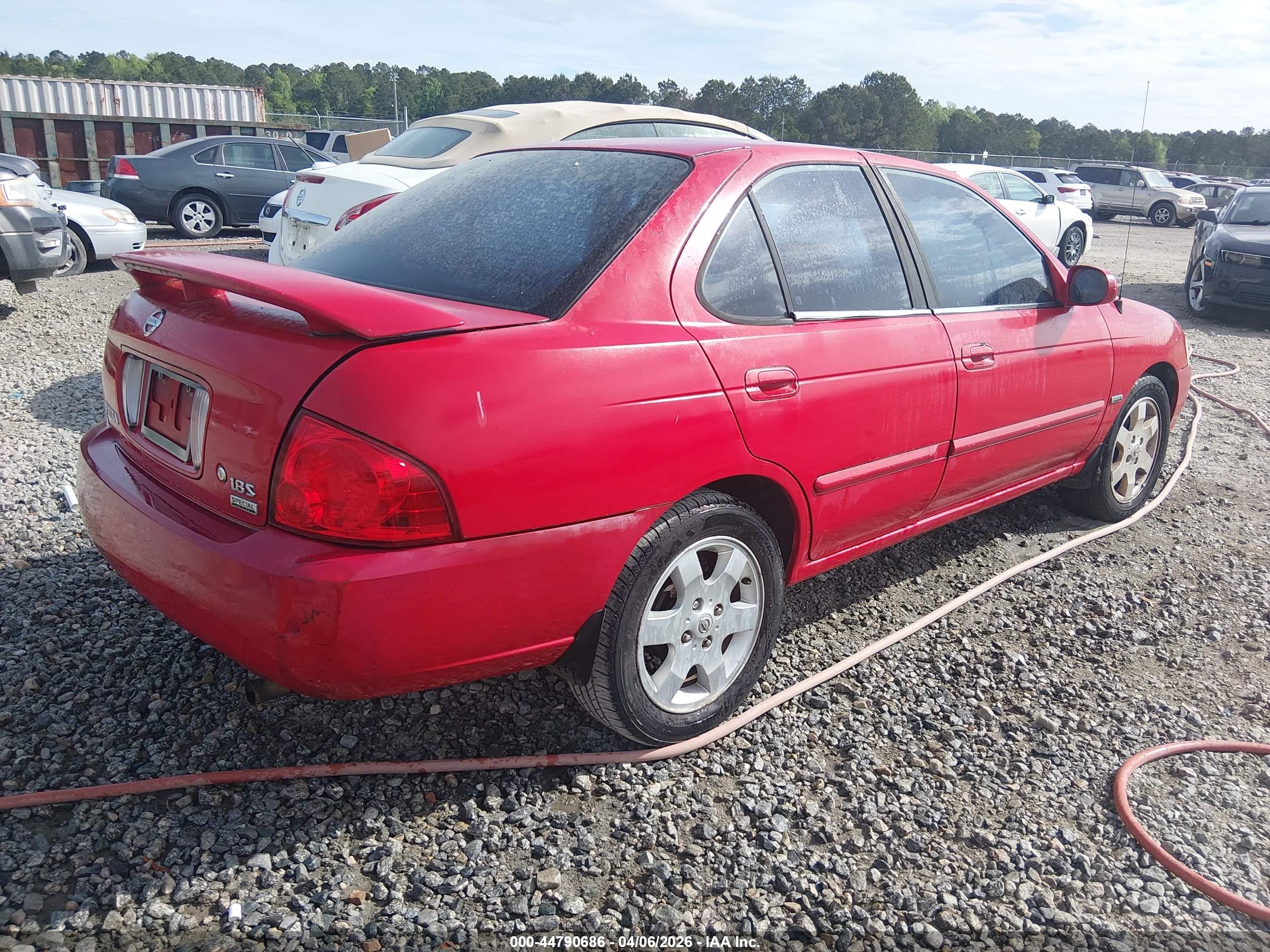 NISSAN SENTRA image 4