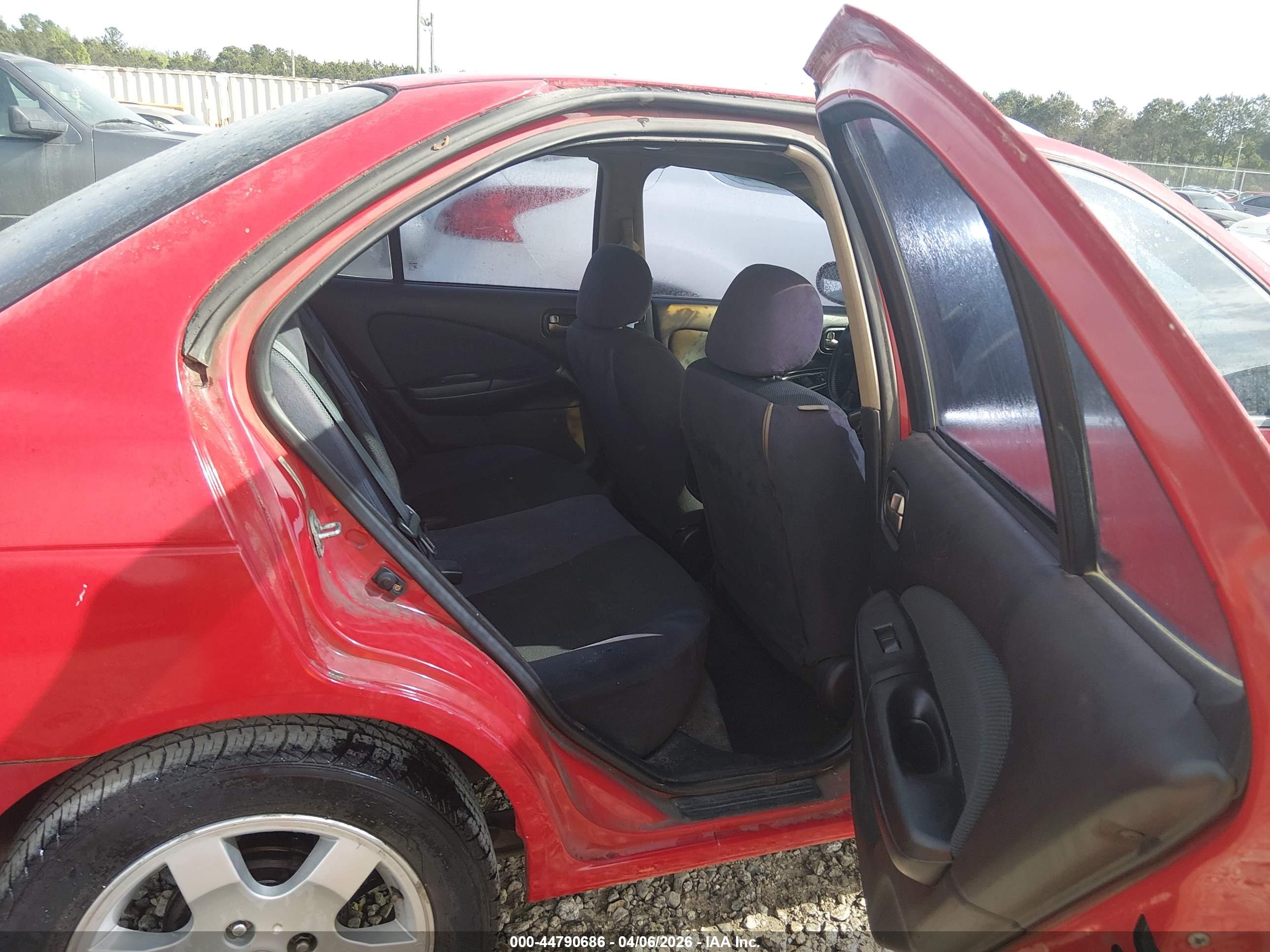 NISSAN SENTRA image 8