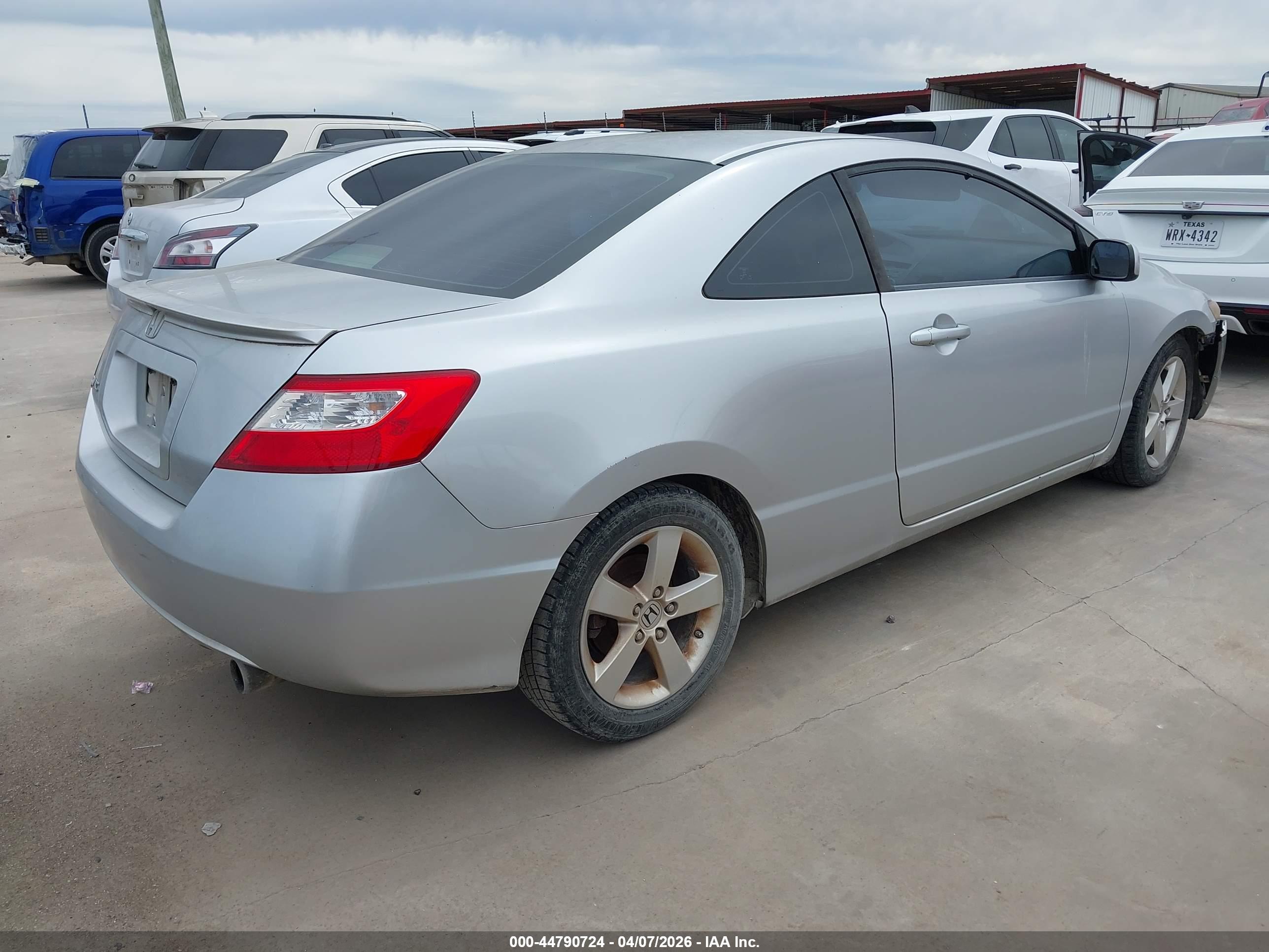 HONDA CIVIC image 4