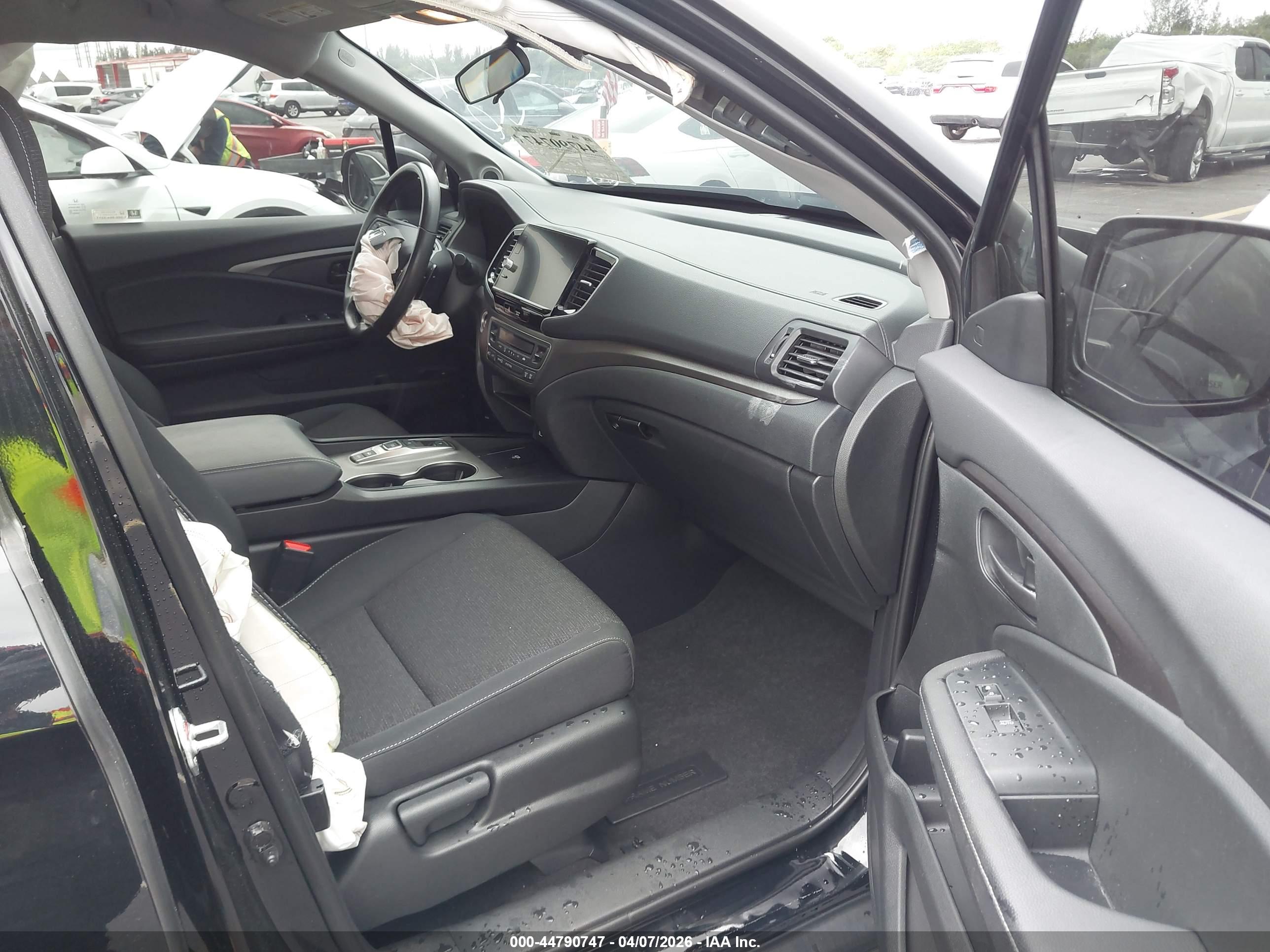 HONDA RIDGELINE image 5