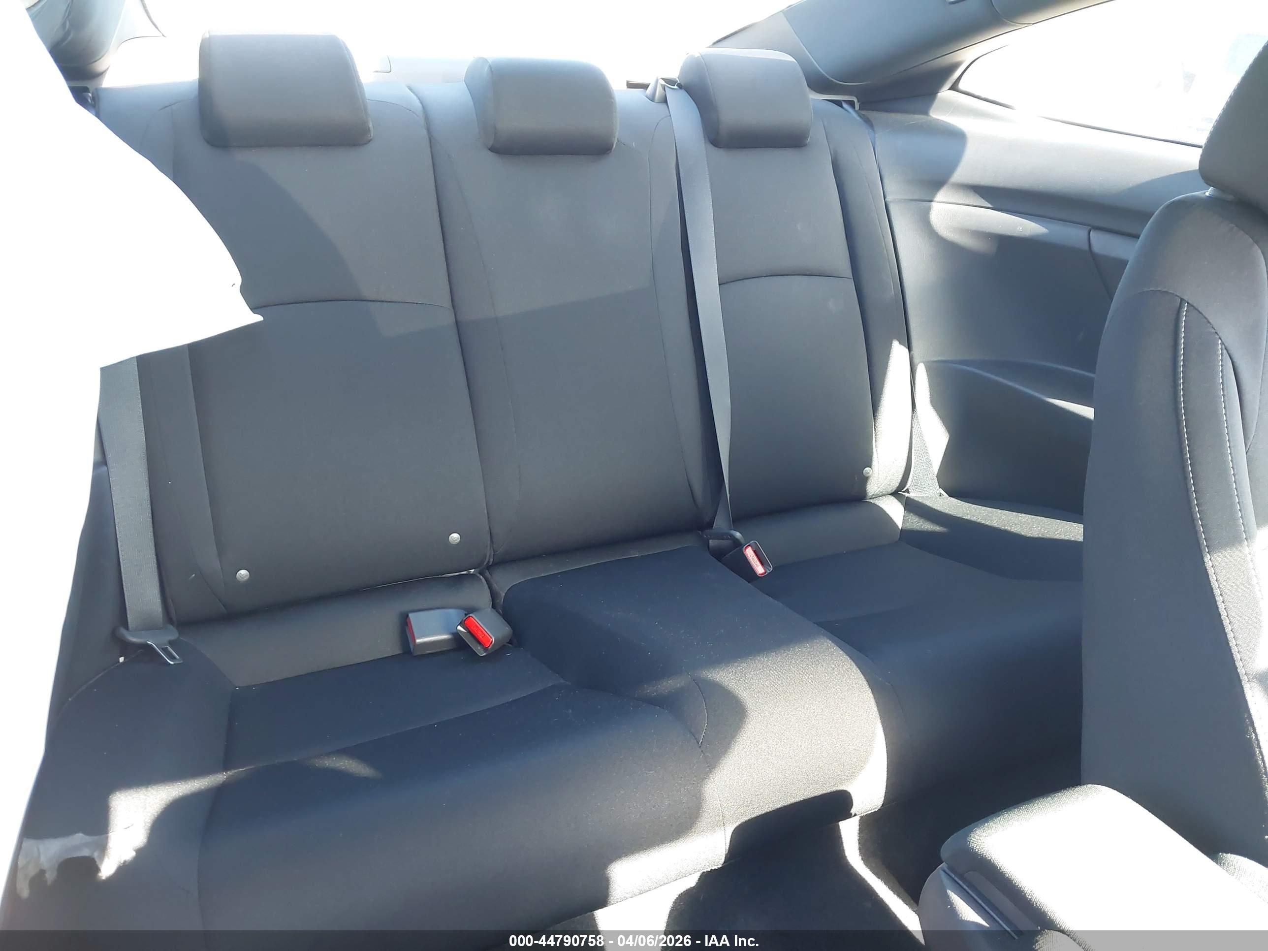 HONDA CIVIC image 8