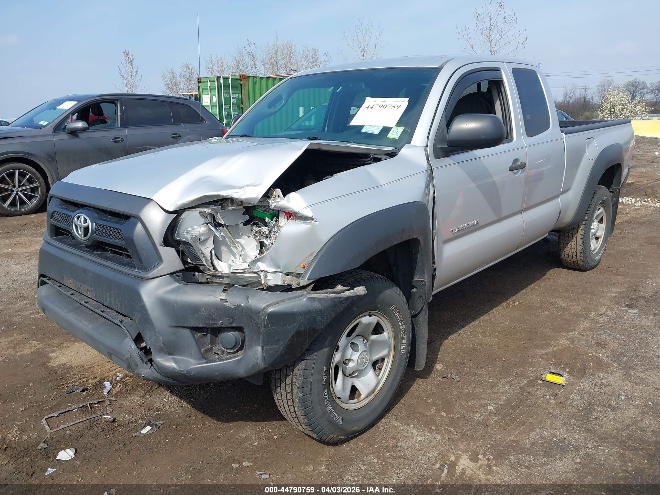 TOYOTA TACOMA image 2