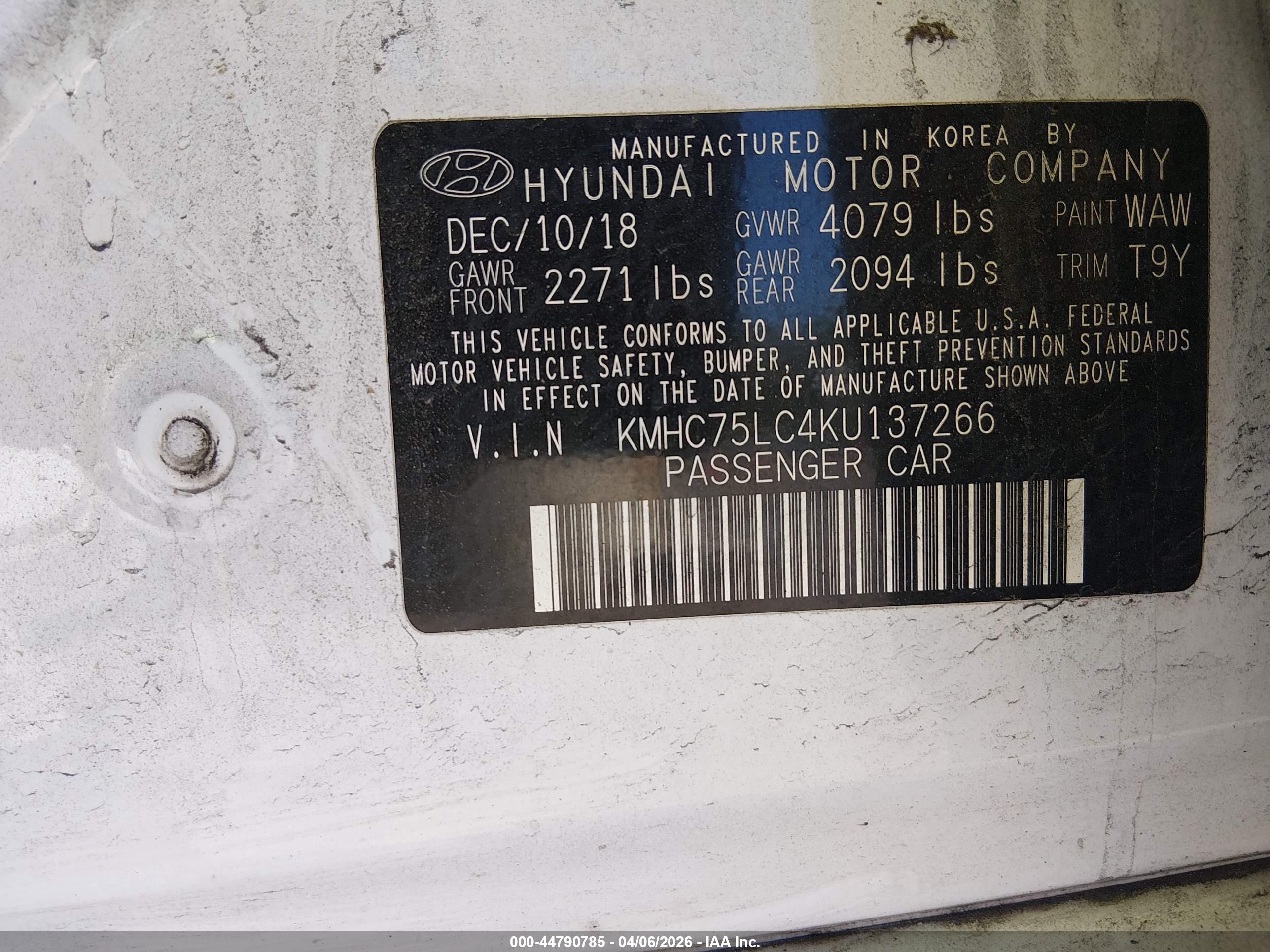 HYUNDAI IONIQ image 9