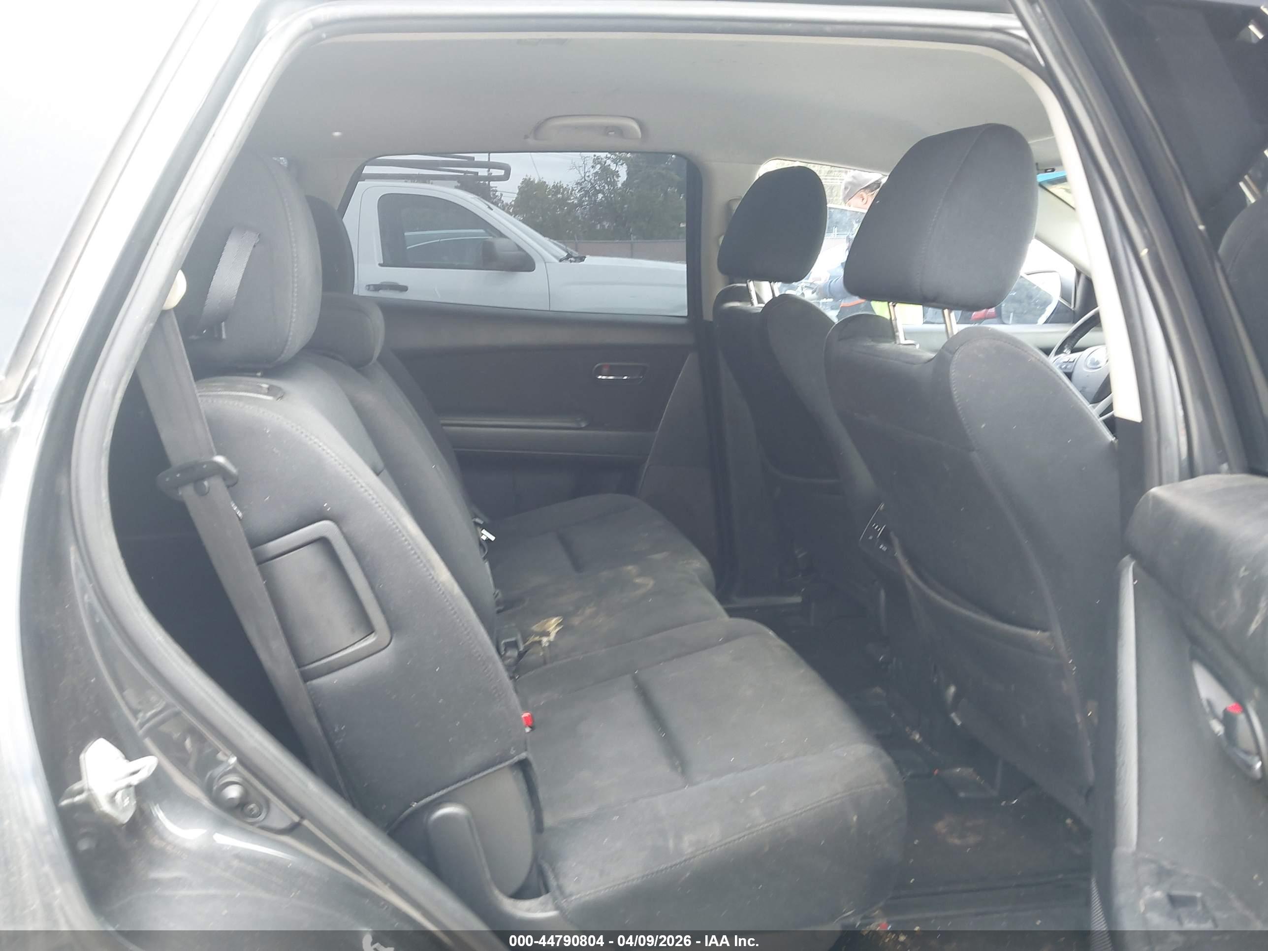 MAZDA CX-9 image 8