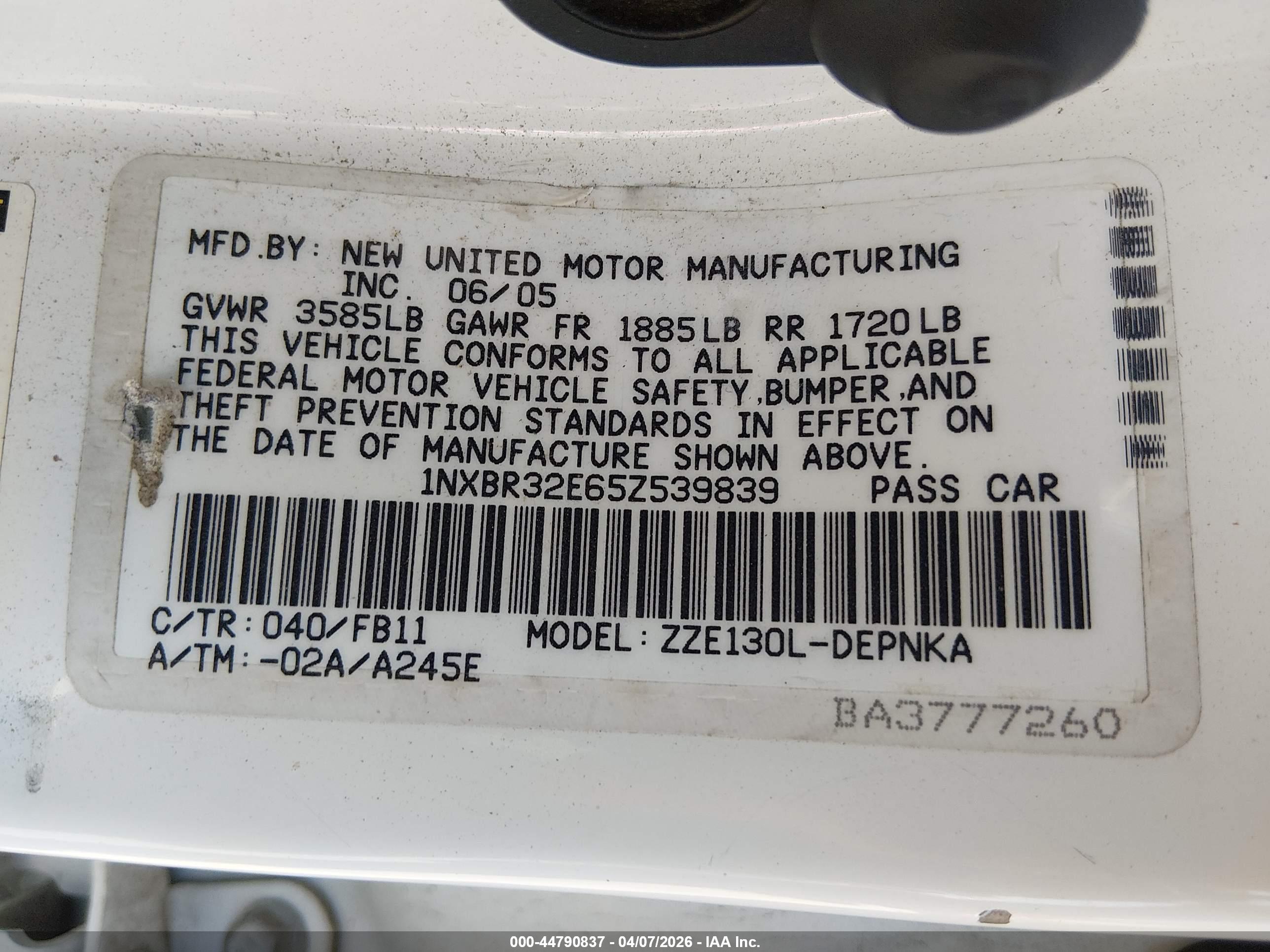 TOYOTA COROLLA image 9
