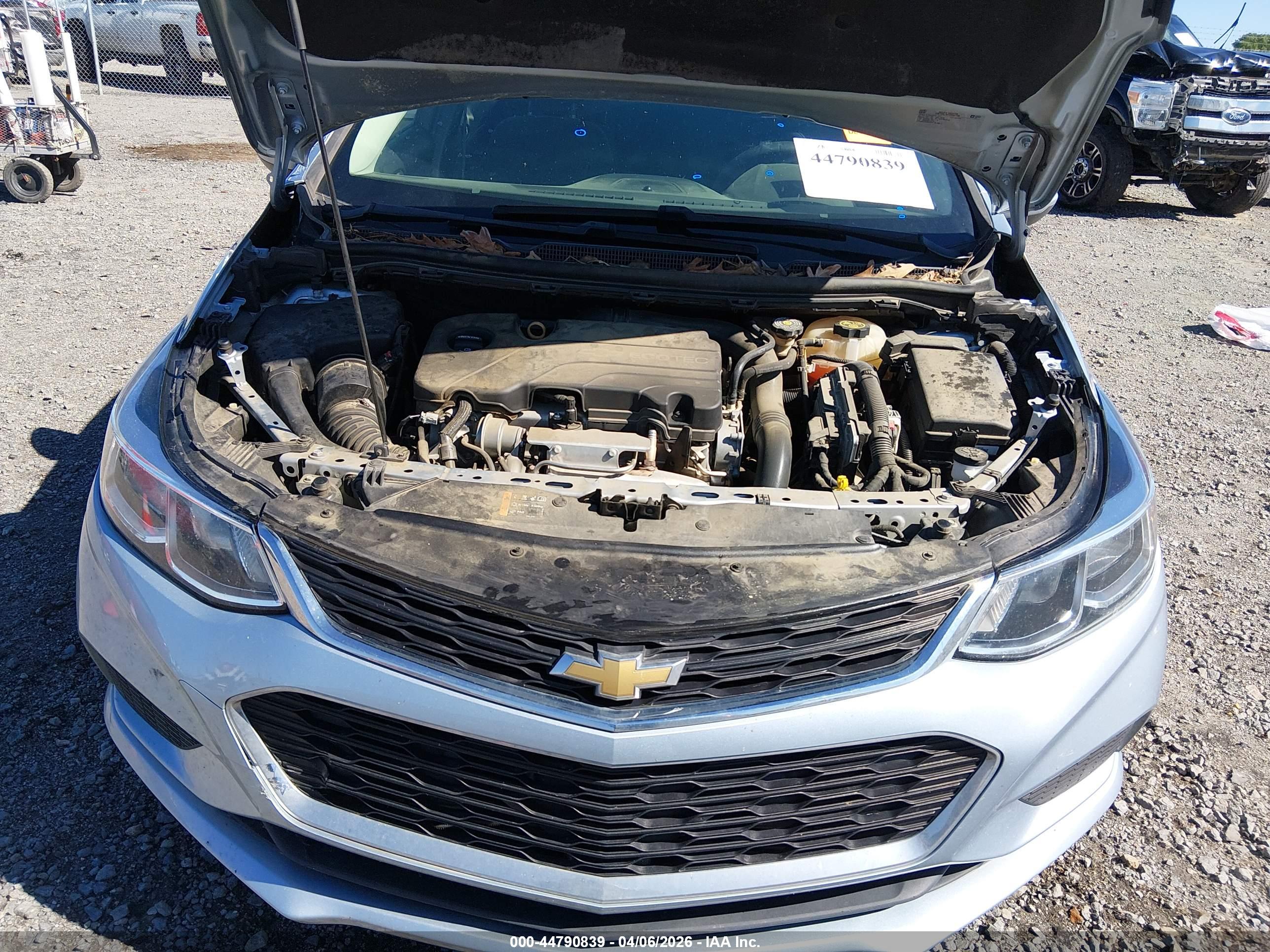 CHEVROLET CRUZE image 10
