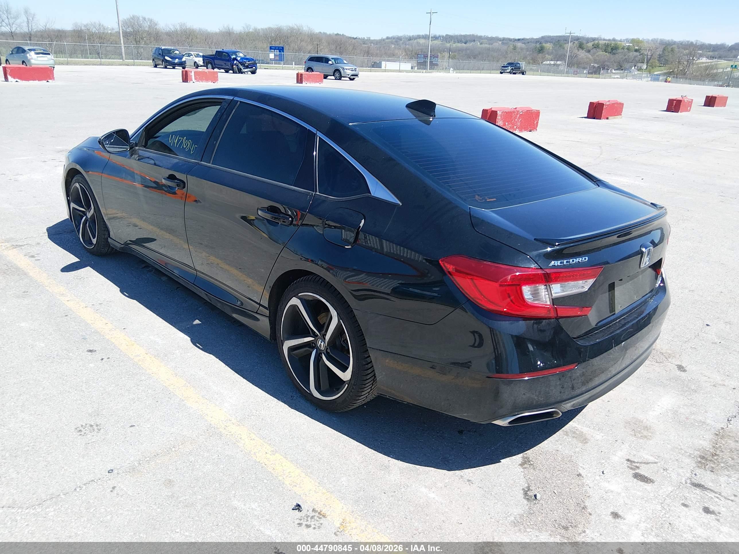 HONDA ACCORD image 3