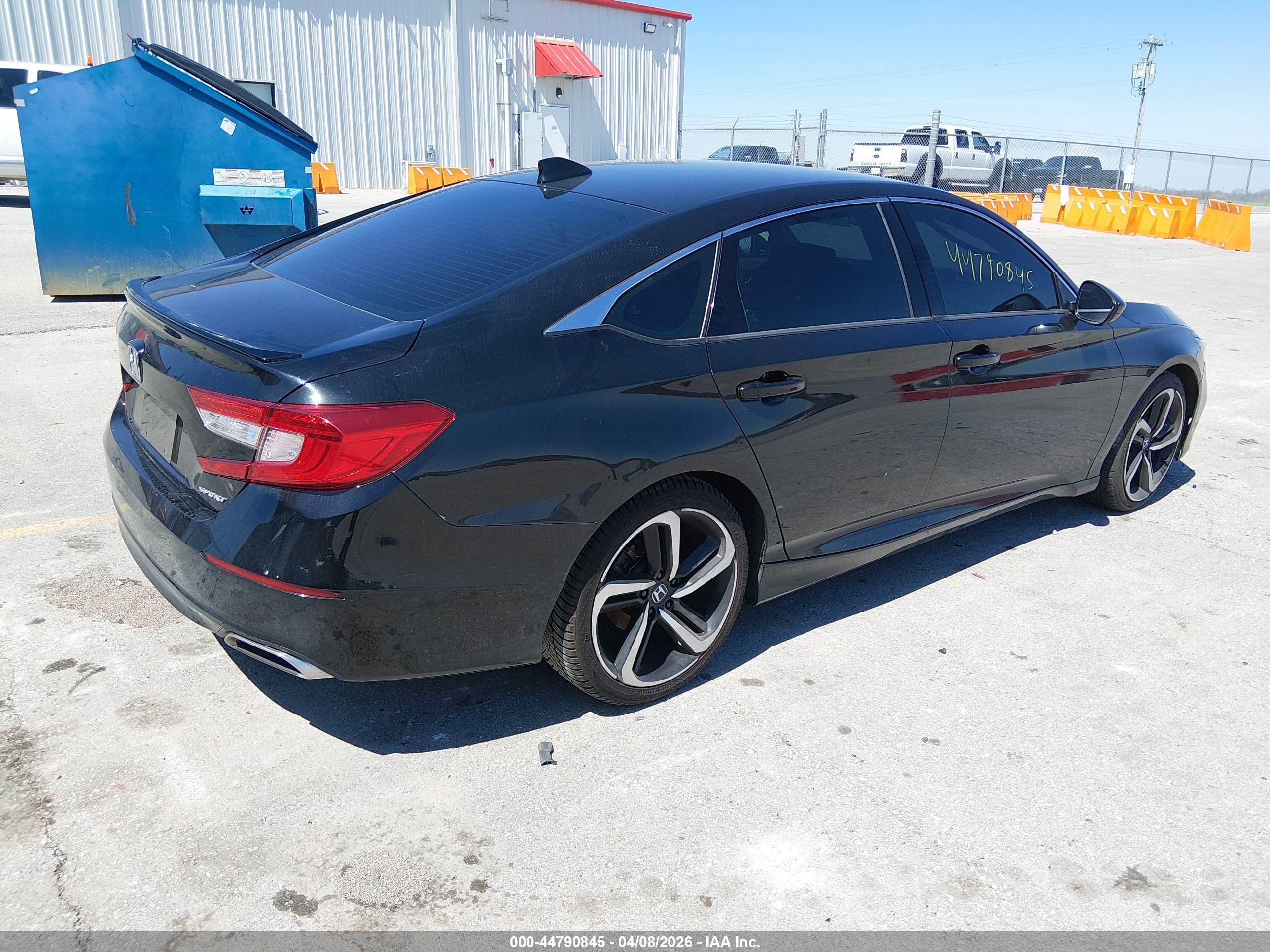 HONDA ACCORD image 4