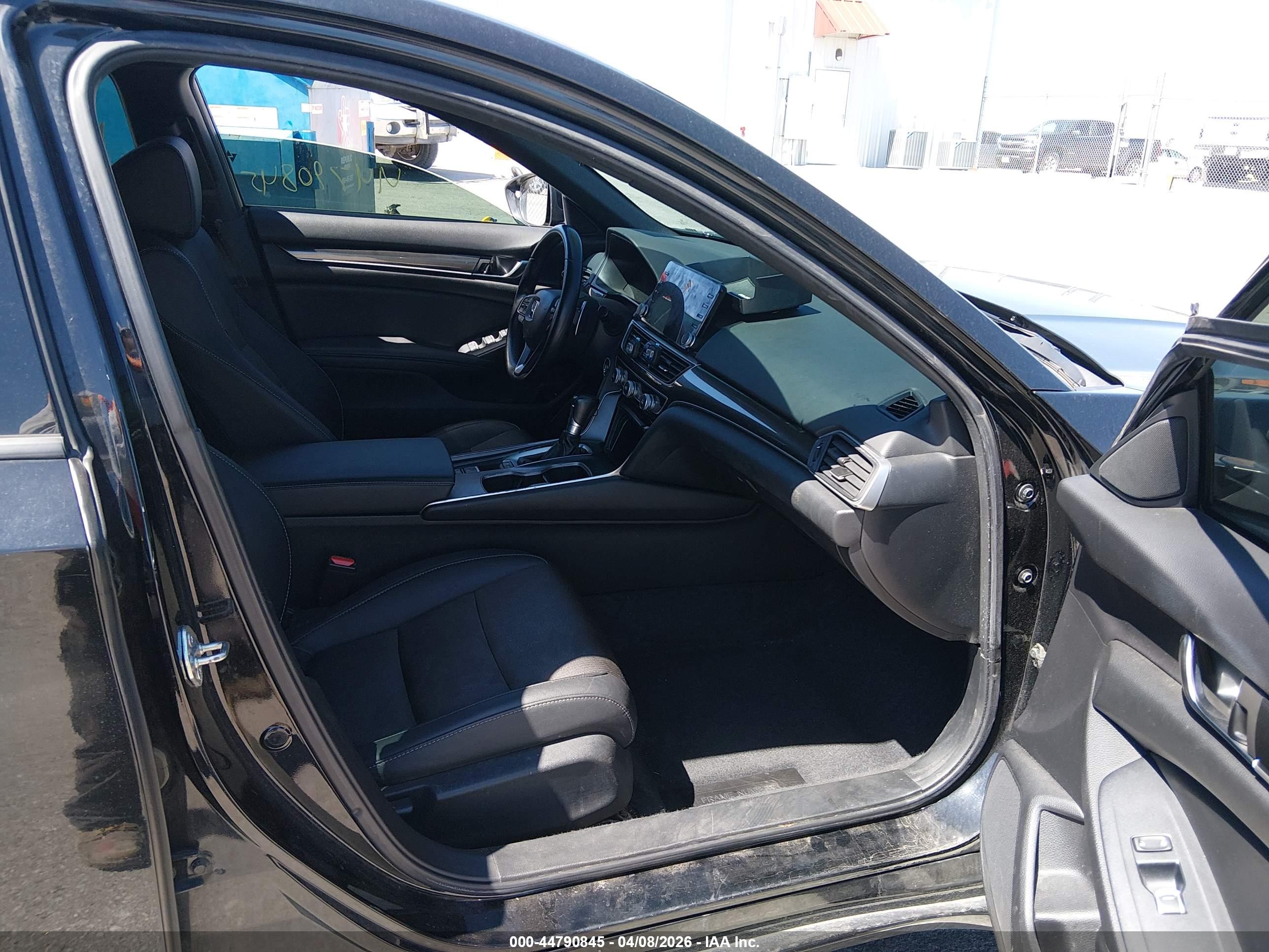 HONDA ACCORD image 5
