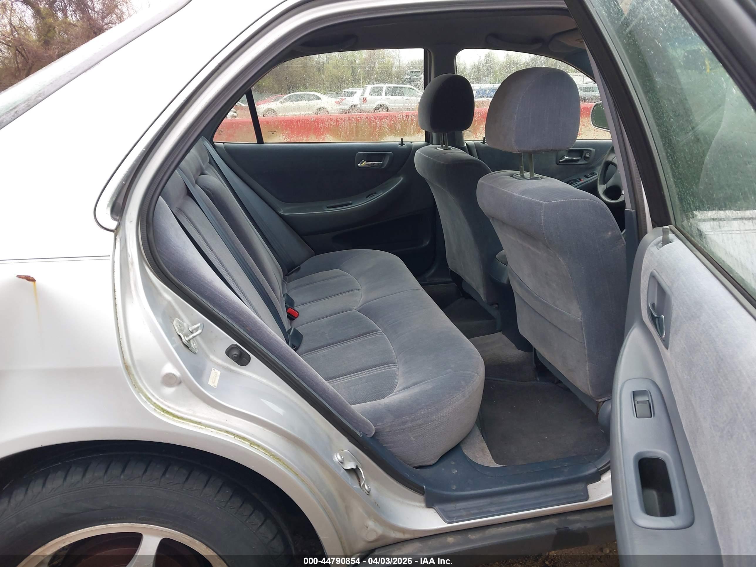 HONDA ACCORD image 8