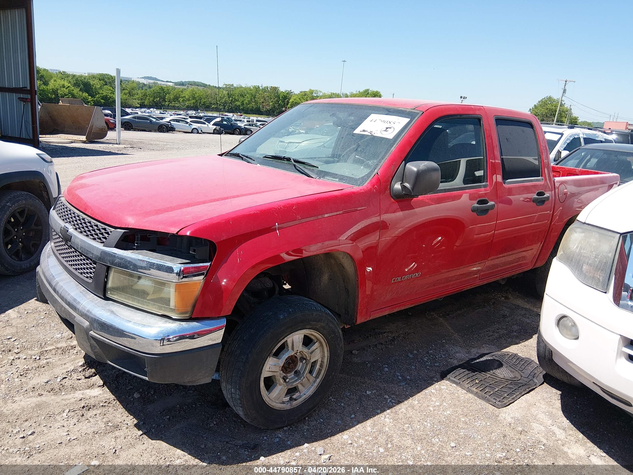 CHEVROLET COLORADO image 2