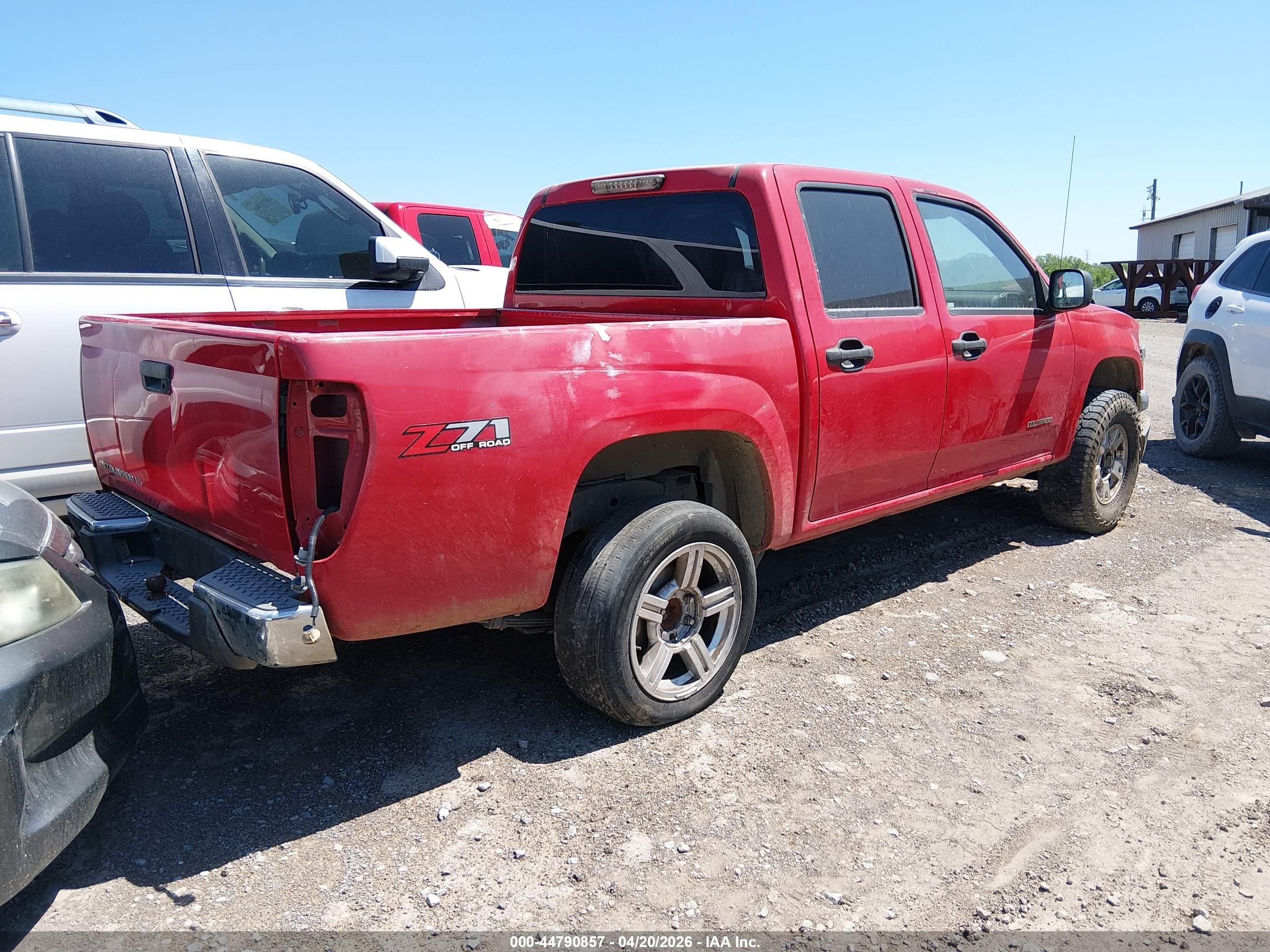 CHEVROLET COLORADO image 4