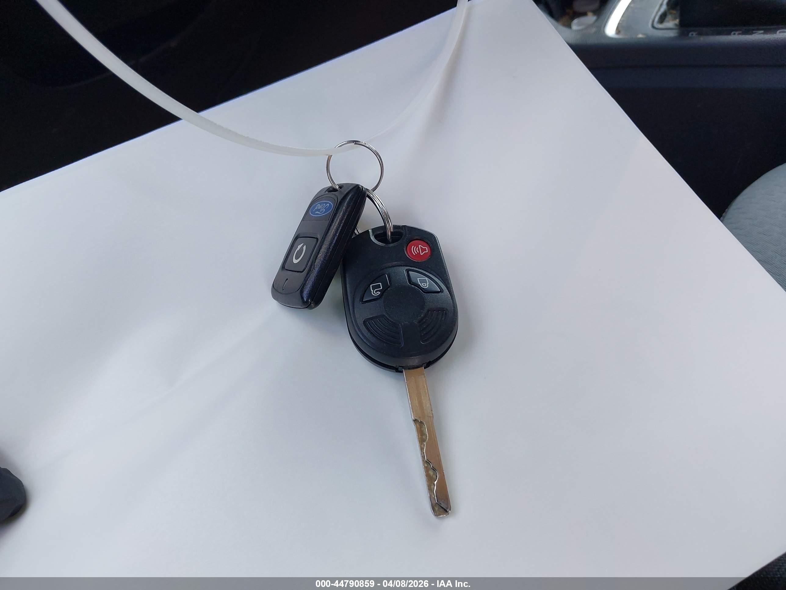 FORD ESCAPE image 11