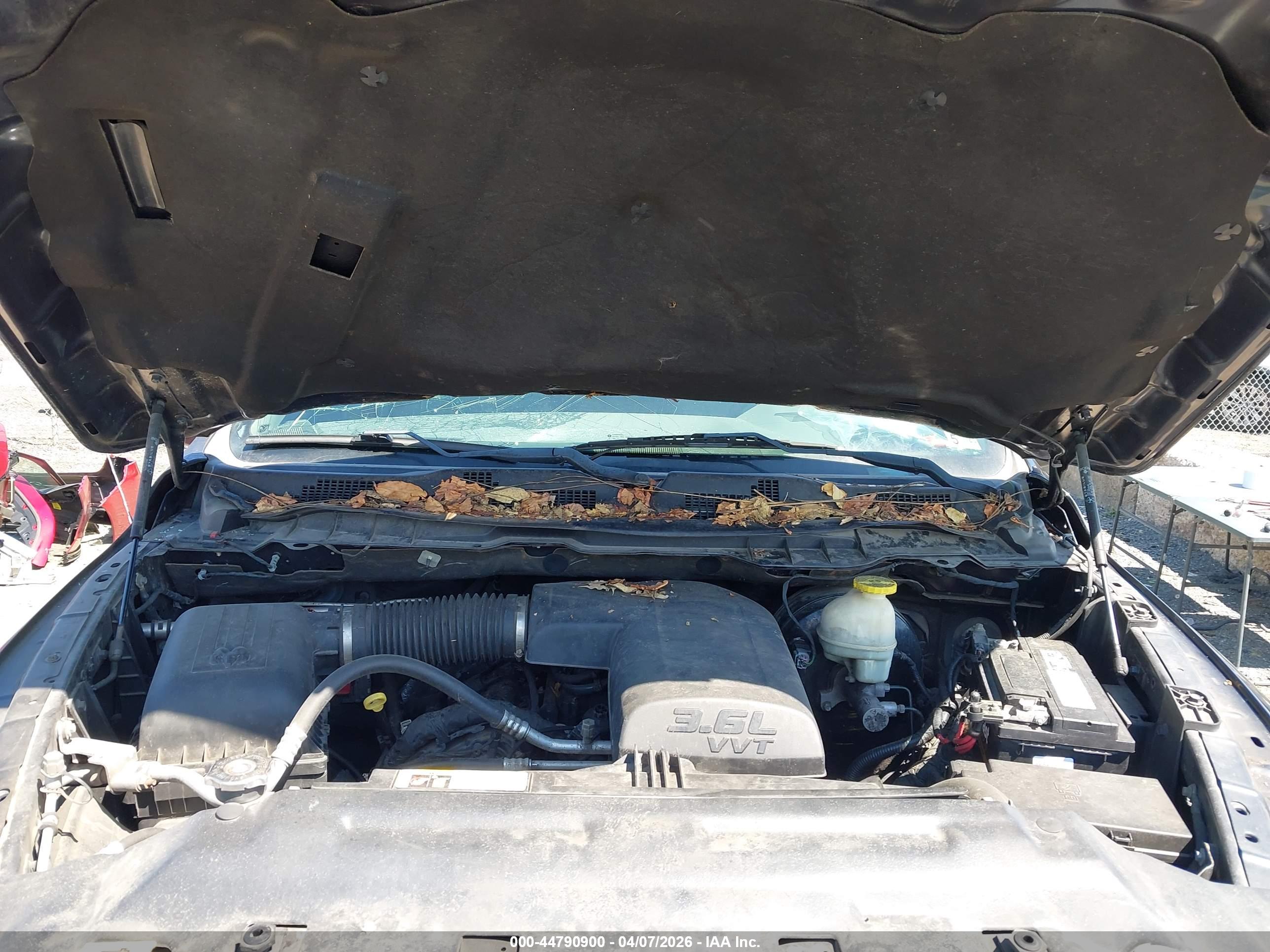 RAM 1500 image 10