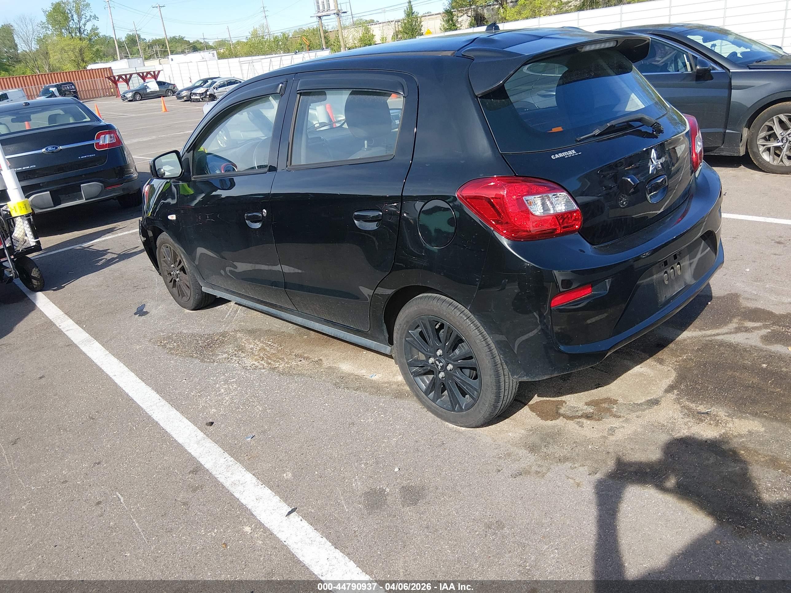 MITSUBISHI MIRAGE image 3