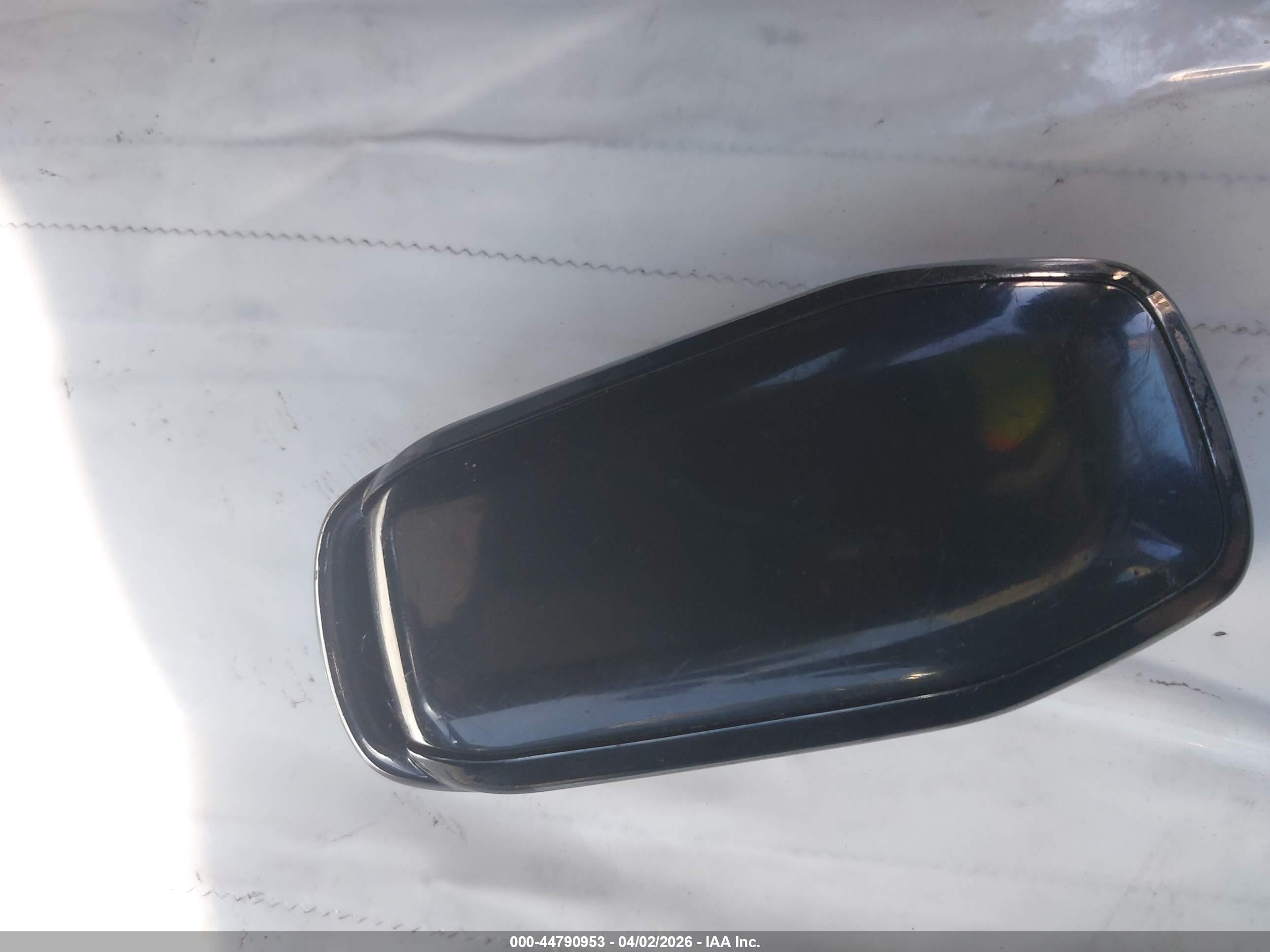 FORD FUSION image 11