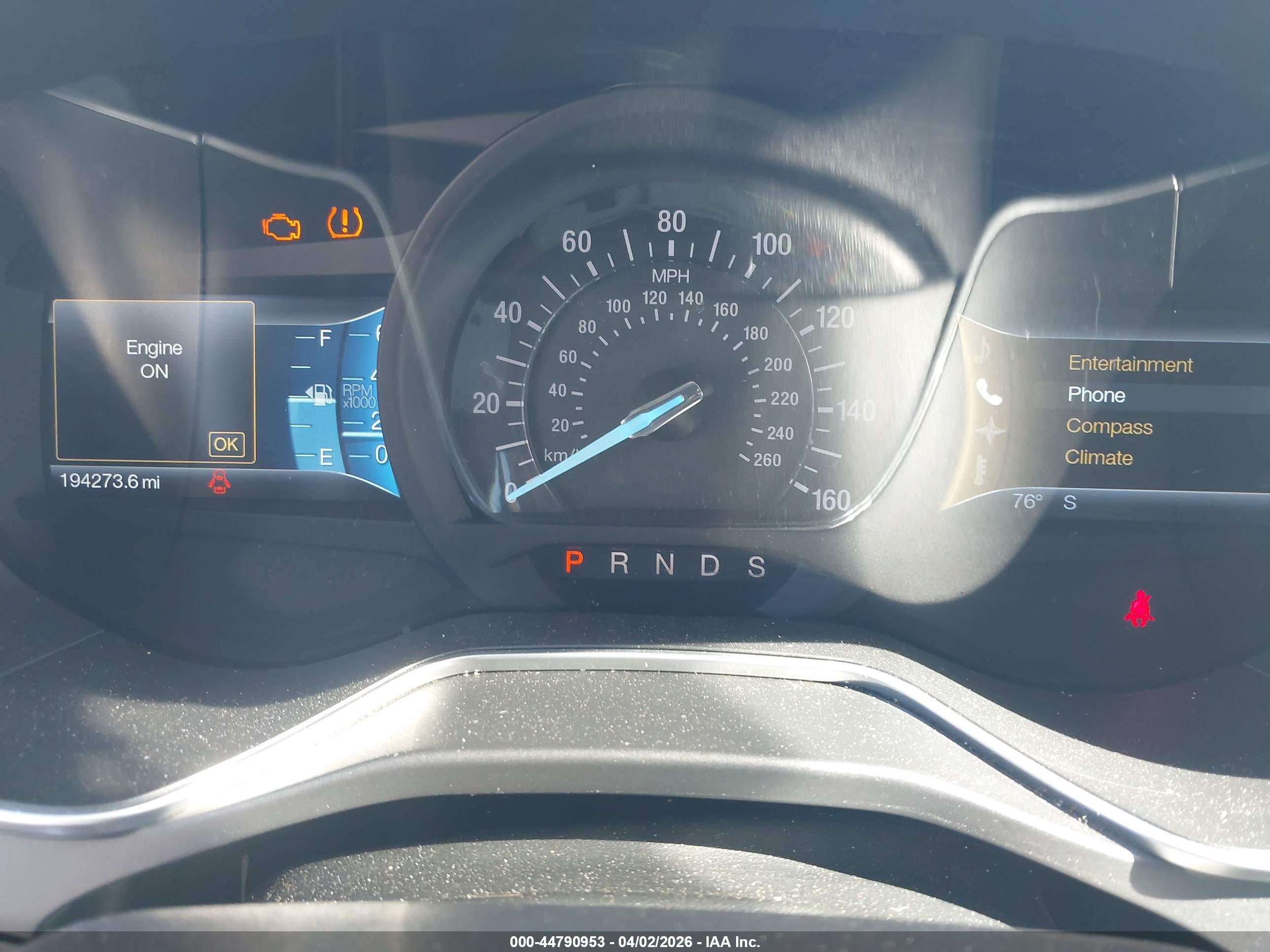 FORD FUSION image 7