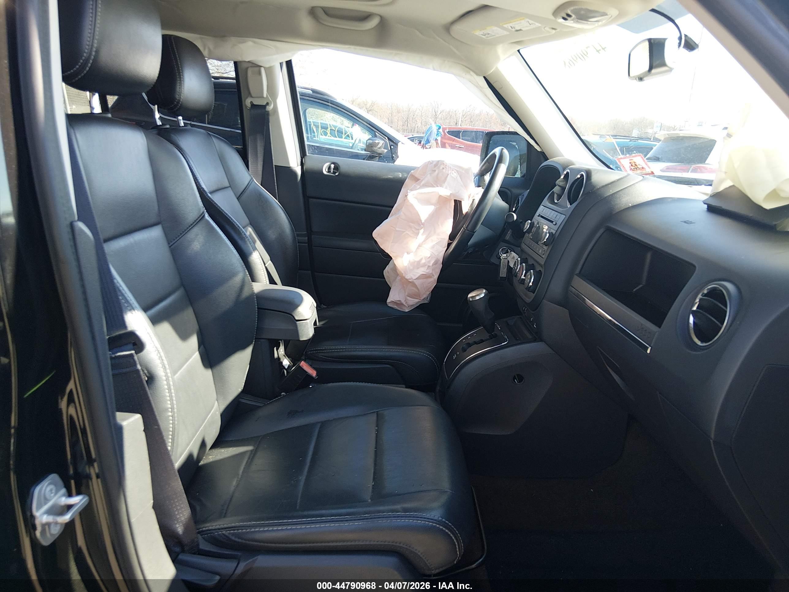 JEEP PATRIOT image 5